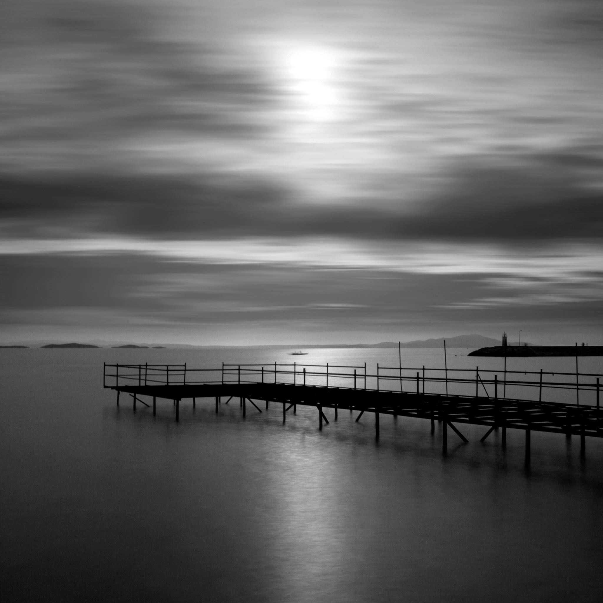 黑白摄影中的光影技巧：让你的作品更具力量与深度