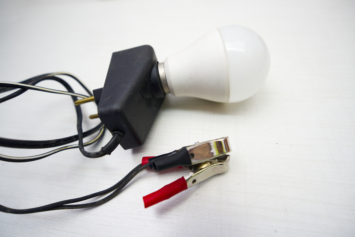 12V4A电源适配器延长线电压降计算 - 1平方双线10米