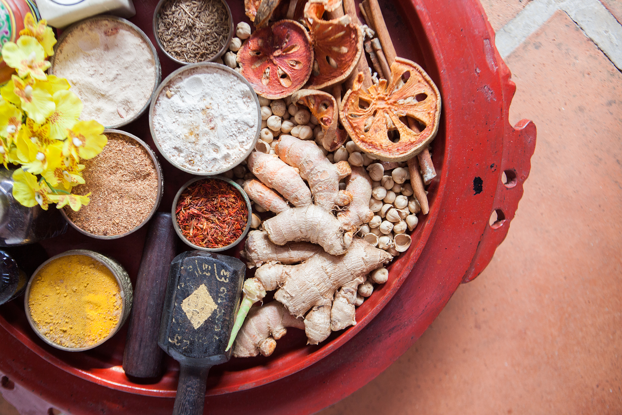 女排队员热议腋毛问题：社会期望与个人选择