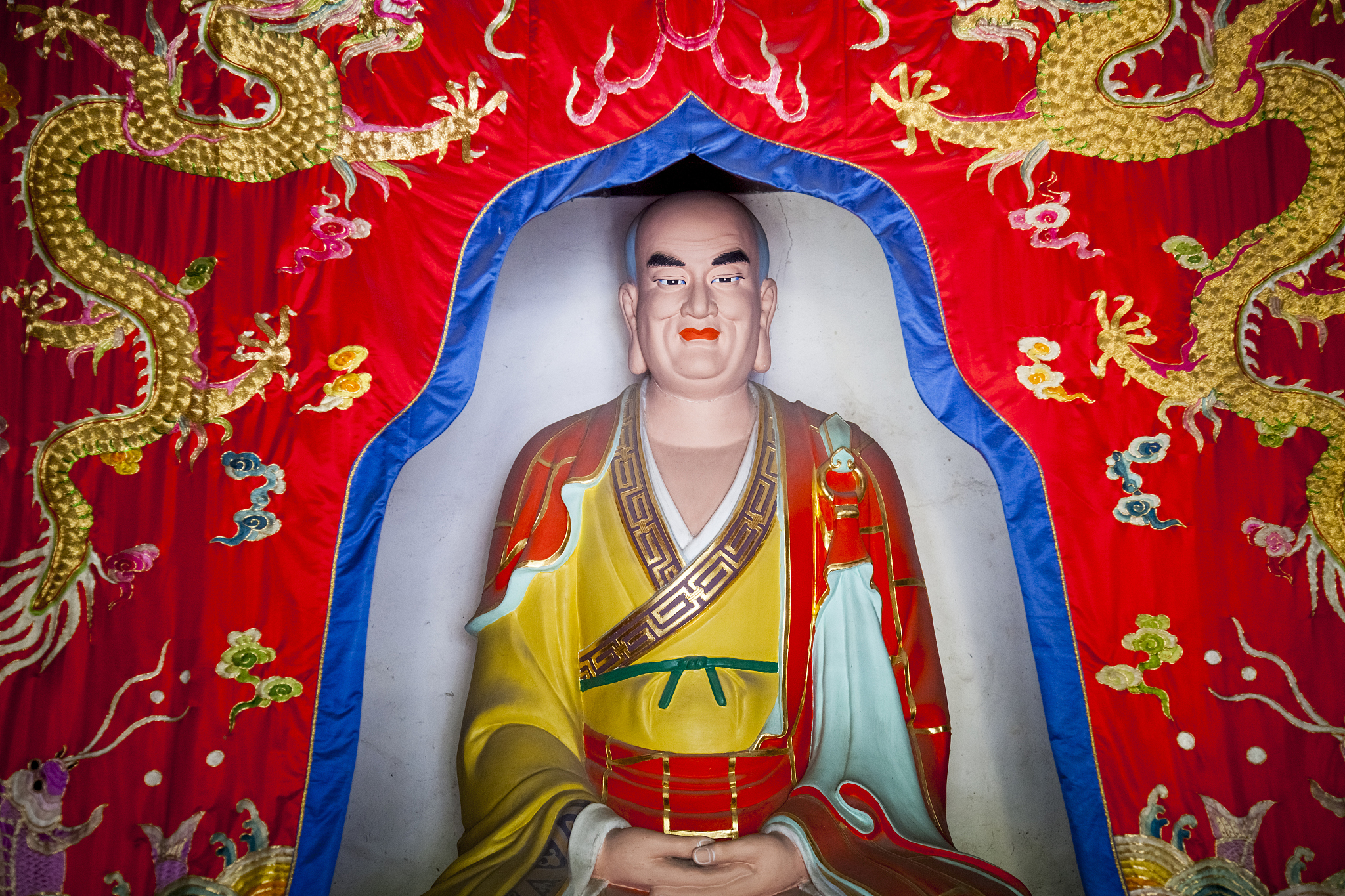 菩萨观者无敌：人间纷争背后的真相