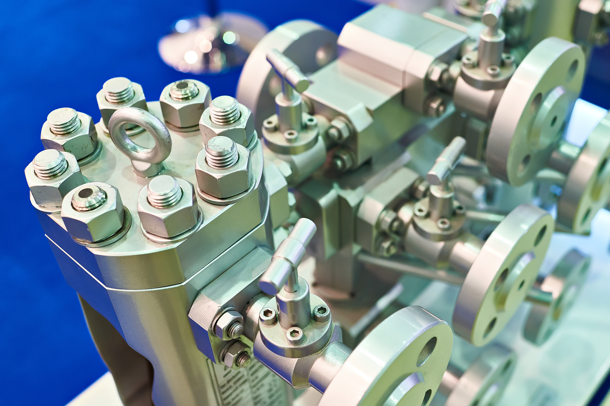 换向器生产厂家排名：知名品牌和中小企业推荐