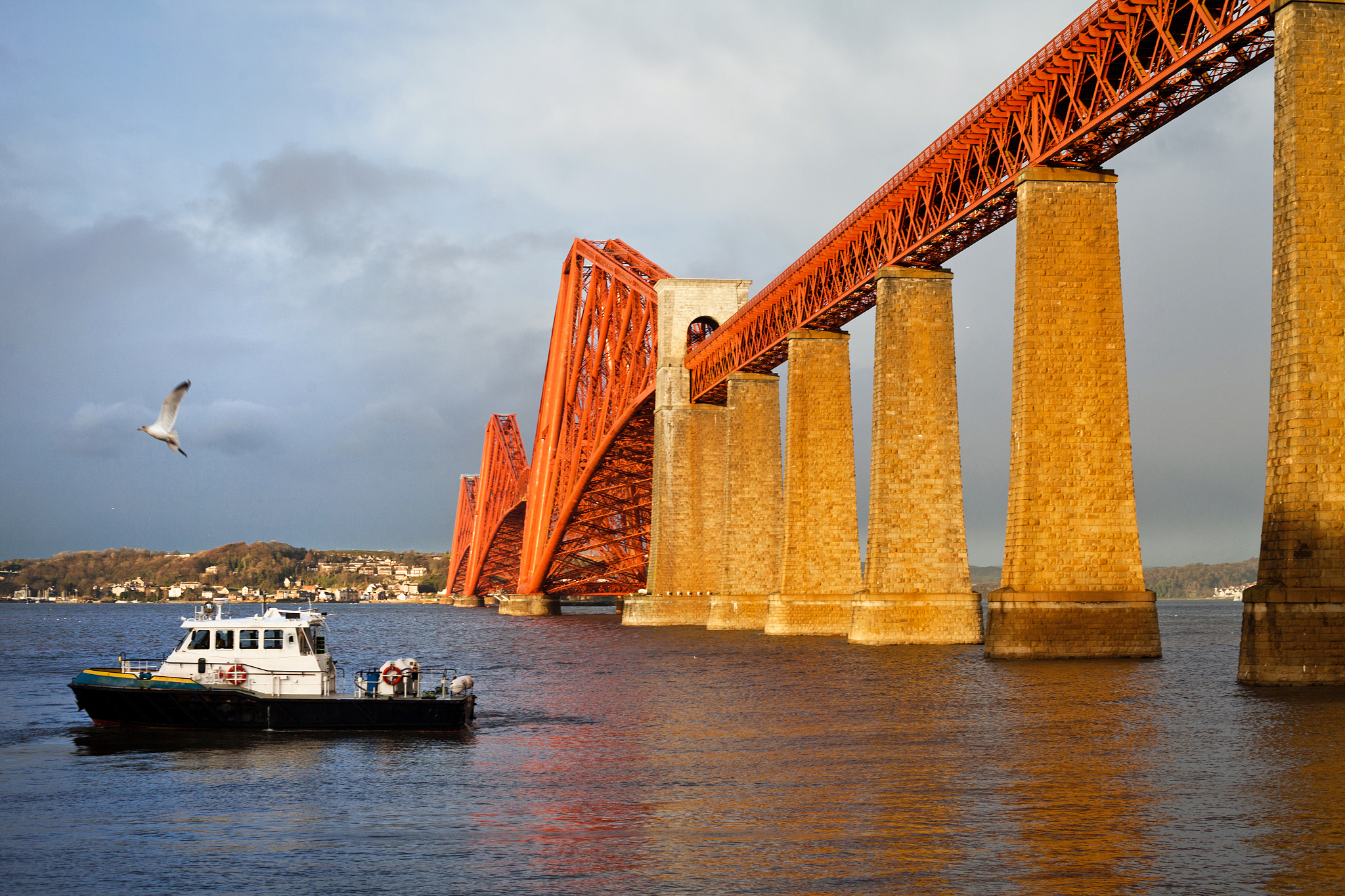 还能报名石家庄东华铁路学校春季班吗？