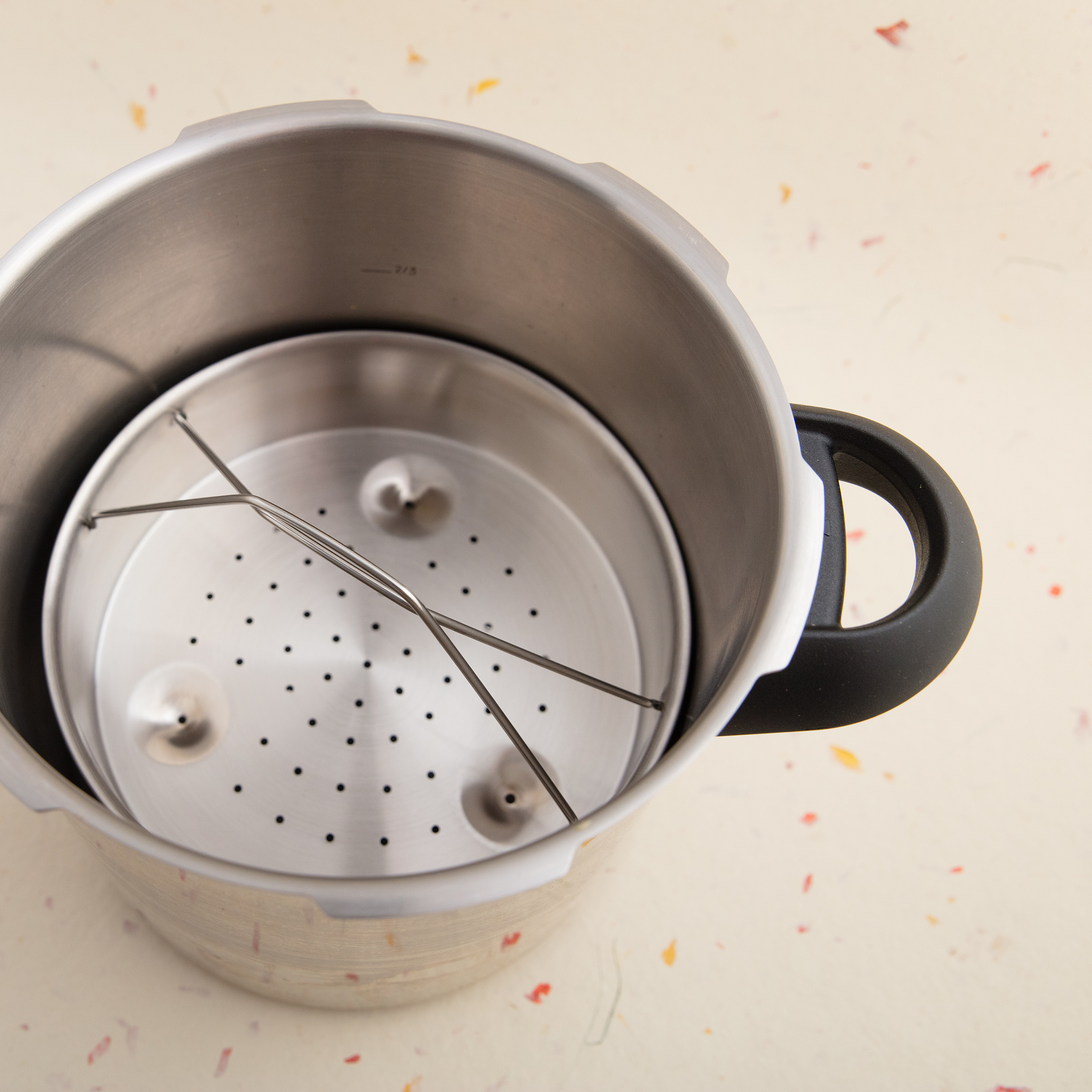 高压锅10分钟相当于炖多久