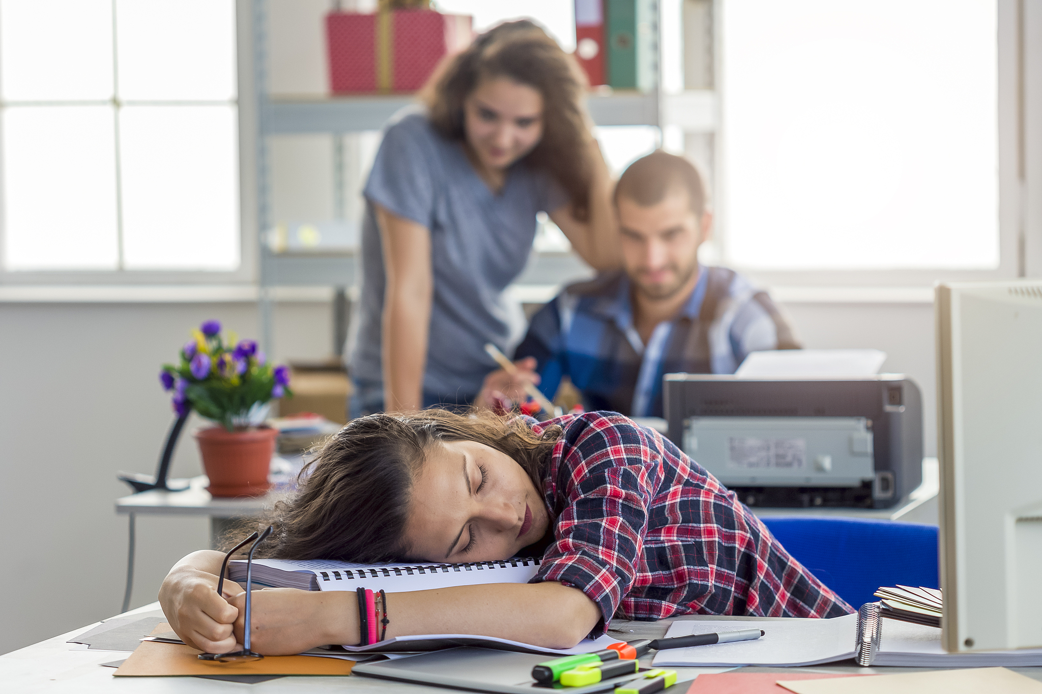 Why College Students Struggle with Sleep: A Look at the Reasons