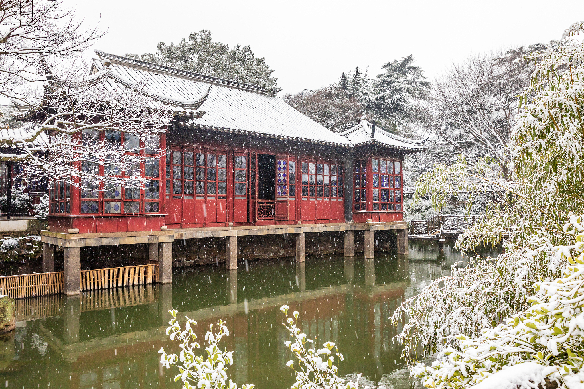 壮丽亭台楼阁，仙境画卷 - 描写亭台楼阁的优美句子