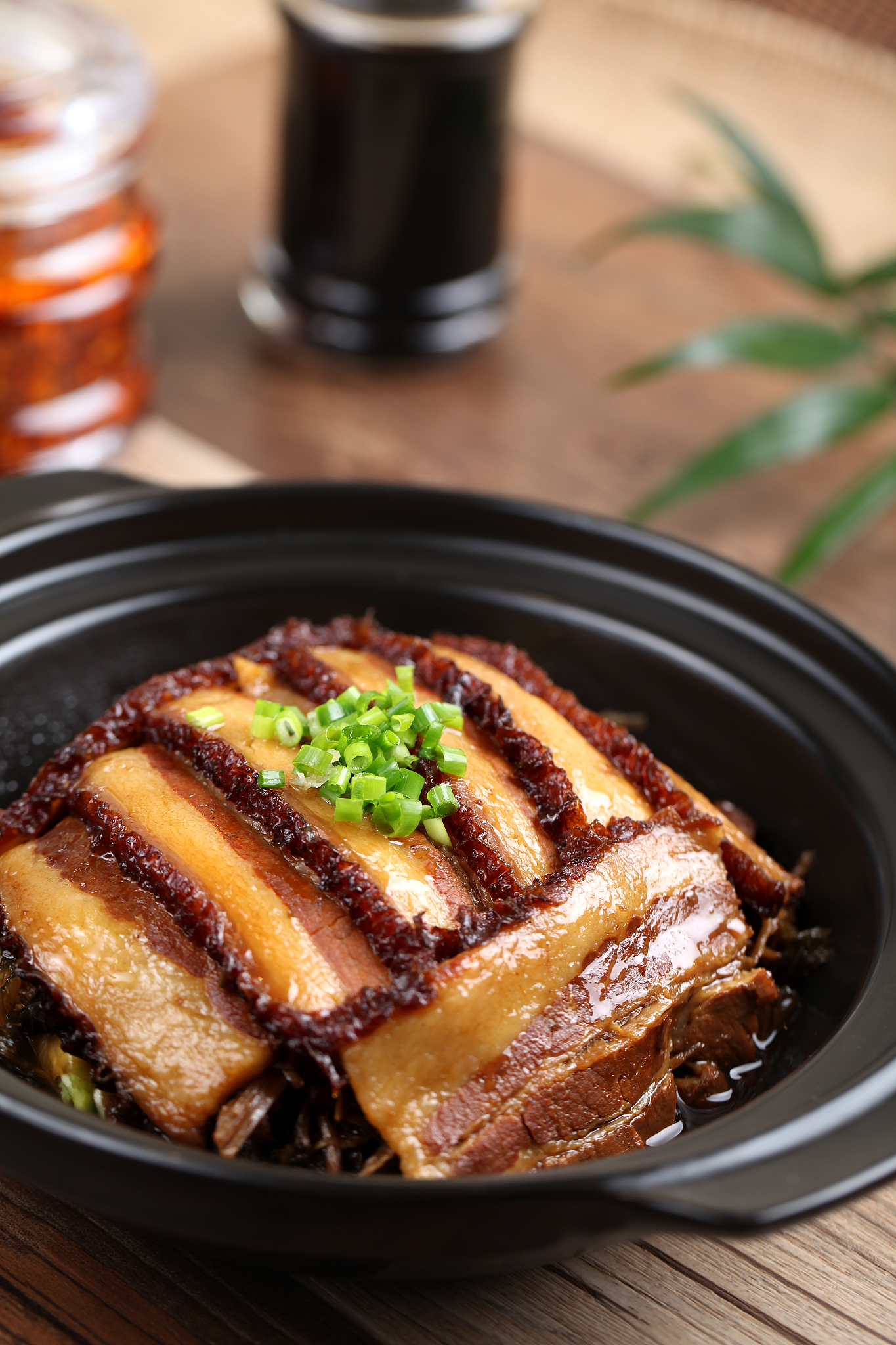 连州星子扣肉给该产品起多个粤语名称