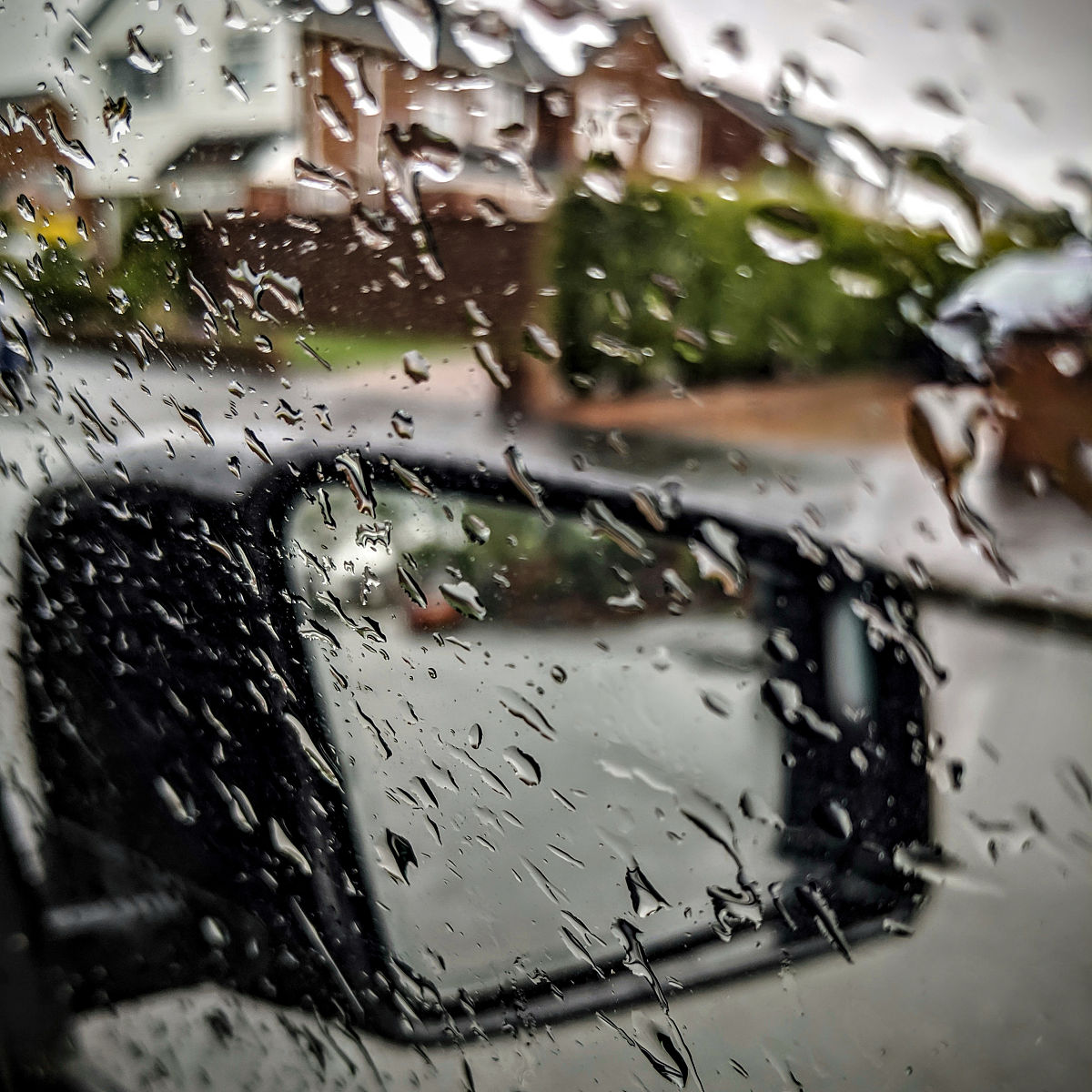 听雨的声音意境句子