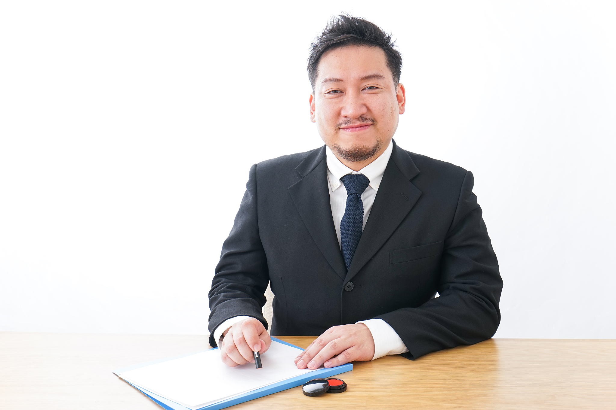 contracting businessperson image