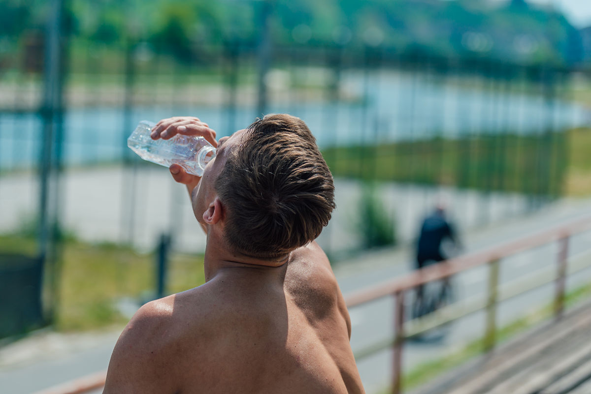 '给我江山的男人'是什么意思？ - 解释和寓意