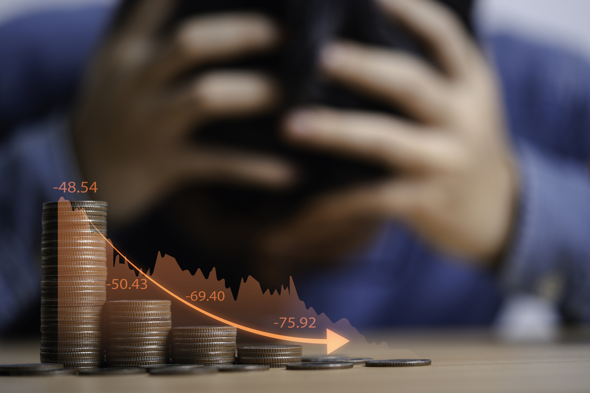 CEO 过度自信如何导致股价崩盘？