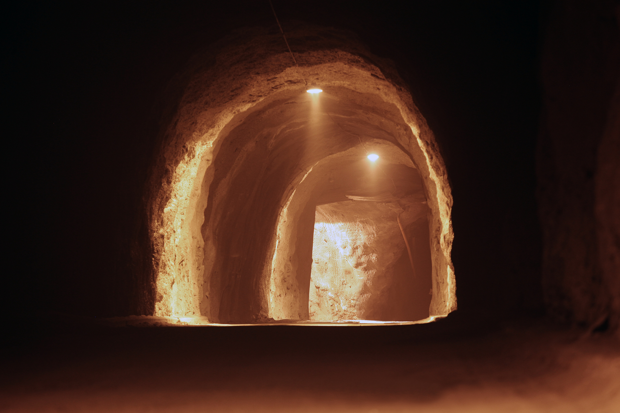 Prompt According to your knowledge about fire and civil engineering is there a better way to write the following paragraph please help to revise it so that it can be used in academic papersTunnel tech