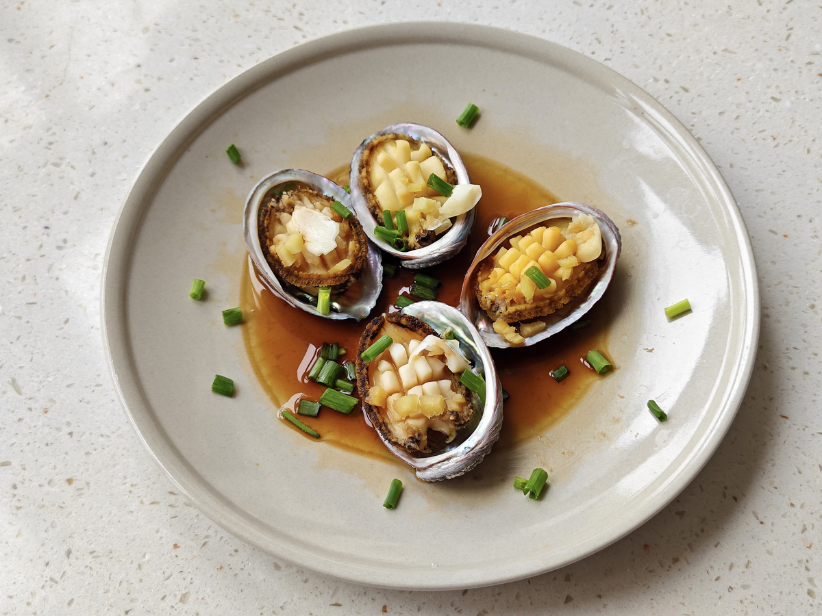 10头鲍鱼有多大？尺寸、重量、营养价值全解析