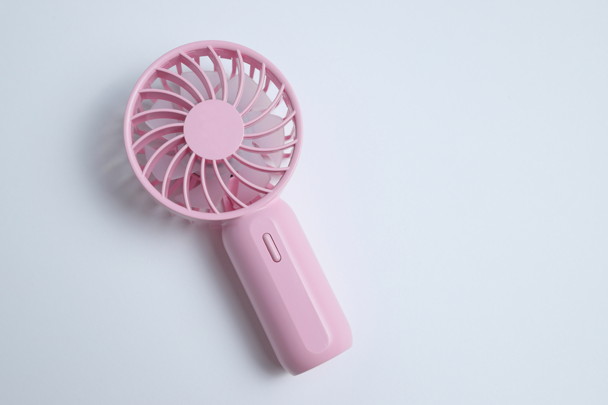 手拿风扇广告词