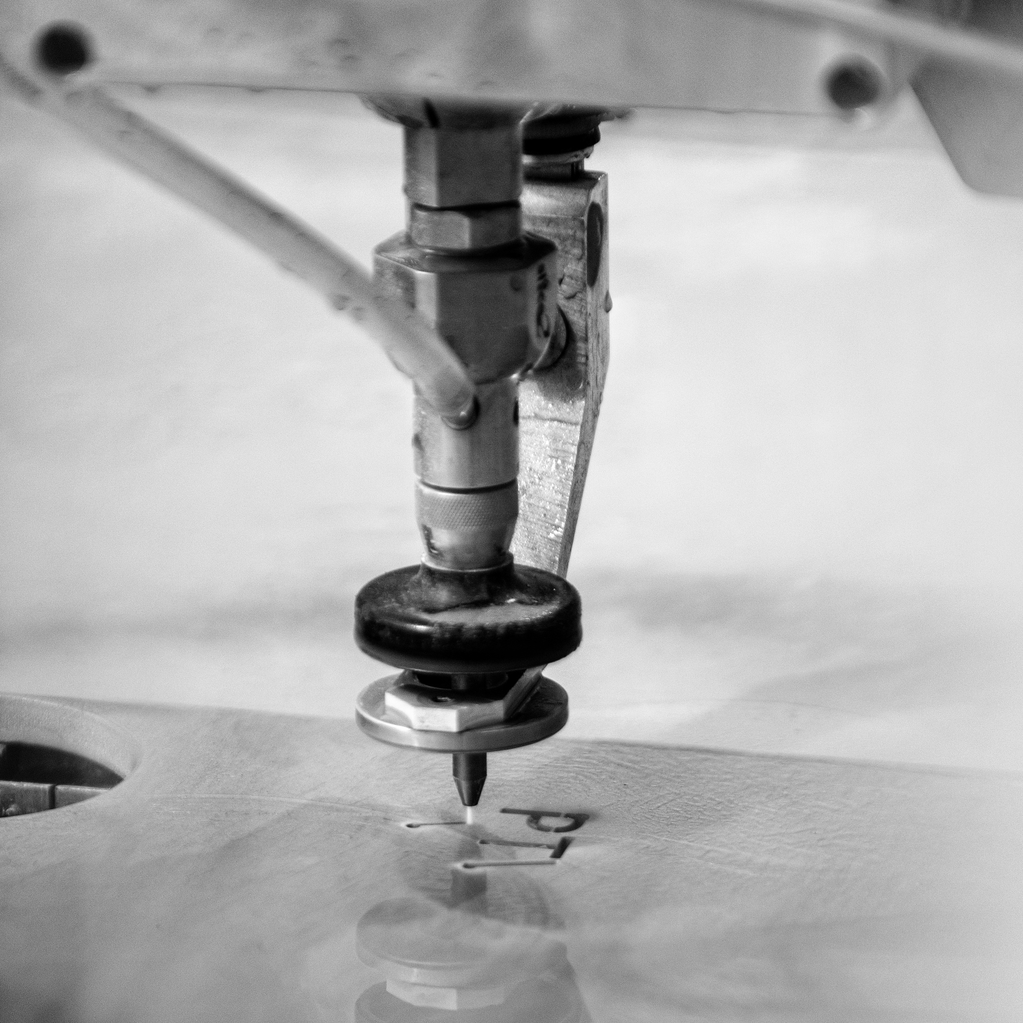 2020年重庆经济贸易学校数控技术专业报名 |  培养数控技术人才，开启未来职业之路