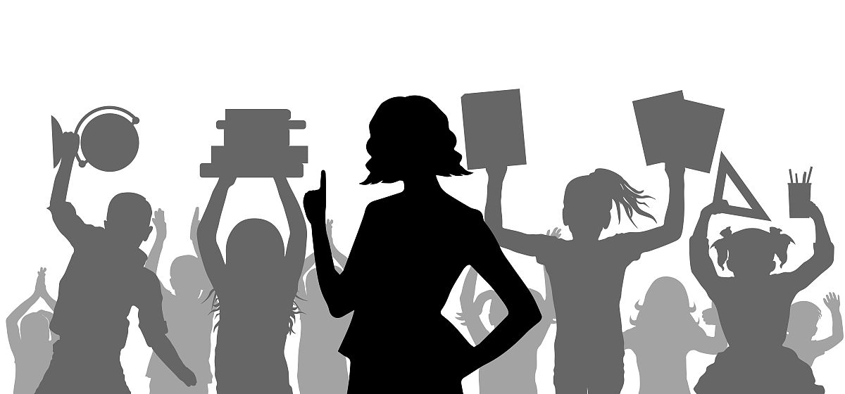 大学生应该关注社会阴暗面吗？辩论稿