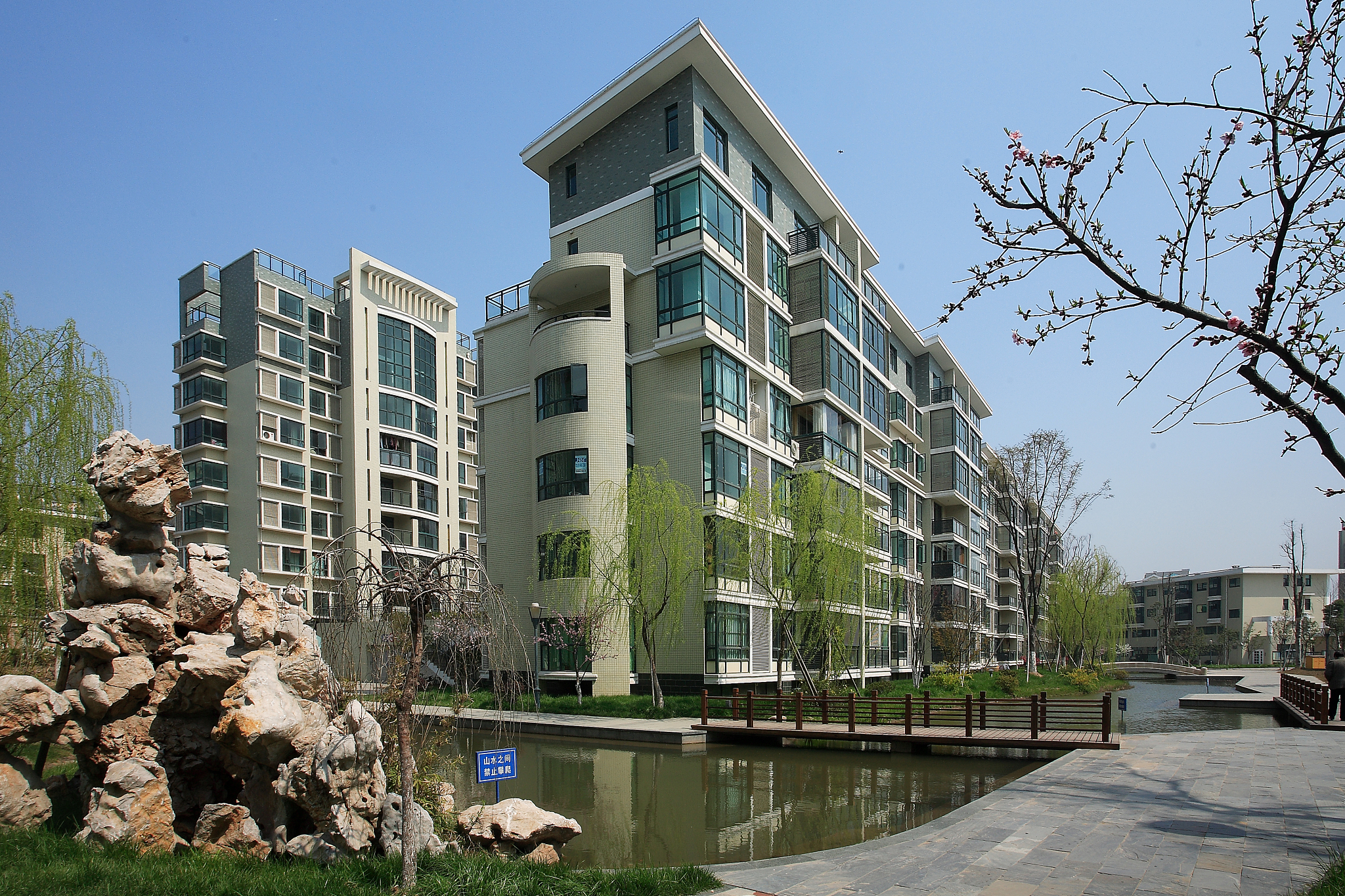 莱芜福星花园哪一年建的回答加拓展