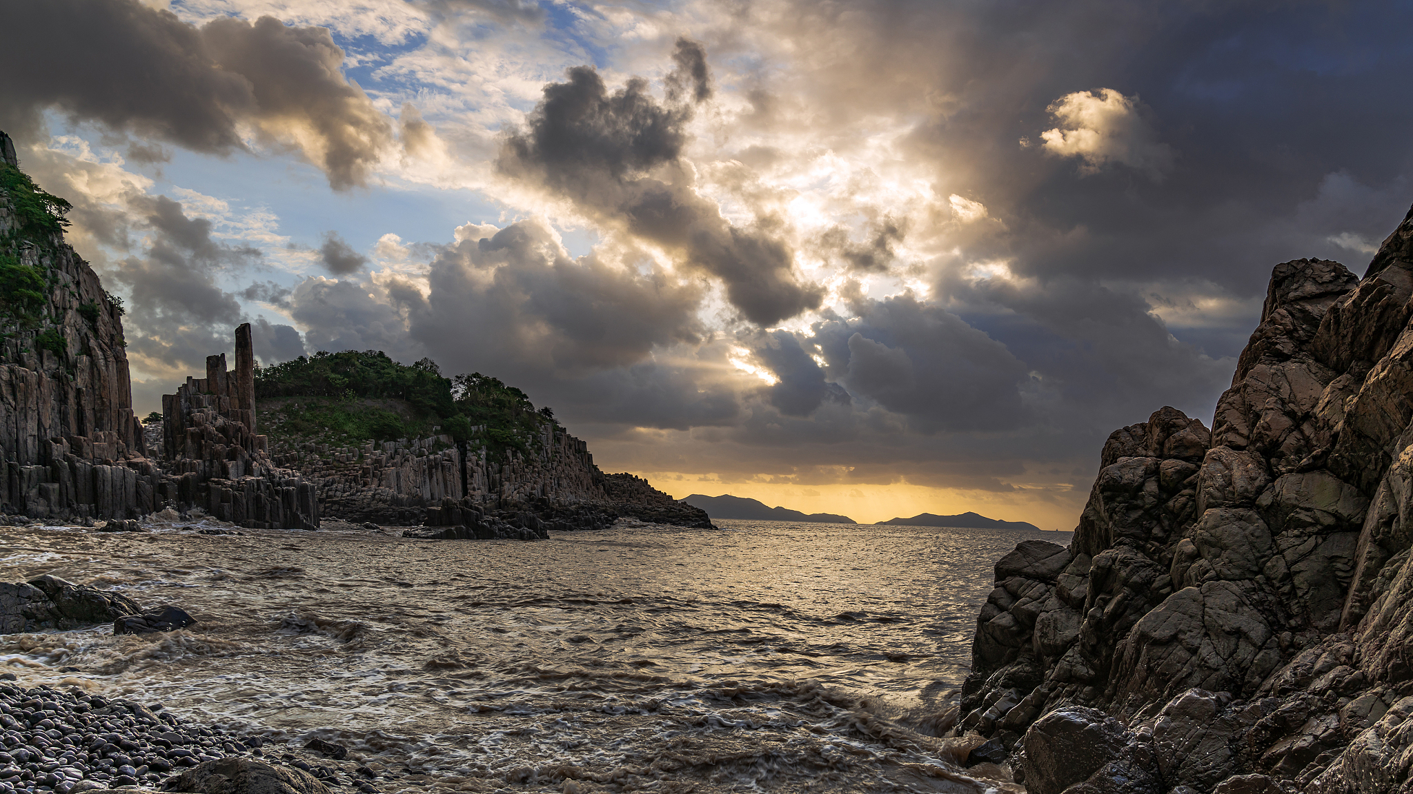 成都自驾宁波沿途必看风景：青城山、九寨沟、重庆、天台山、舟山群岛