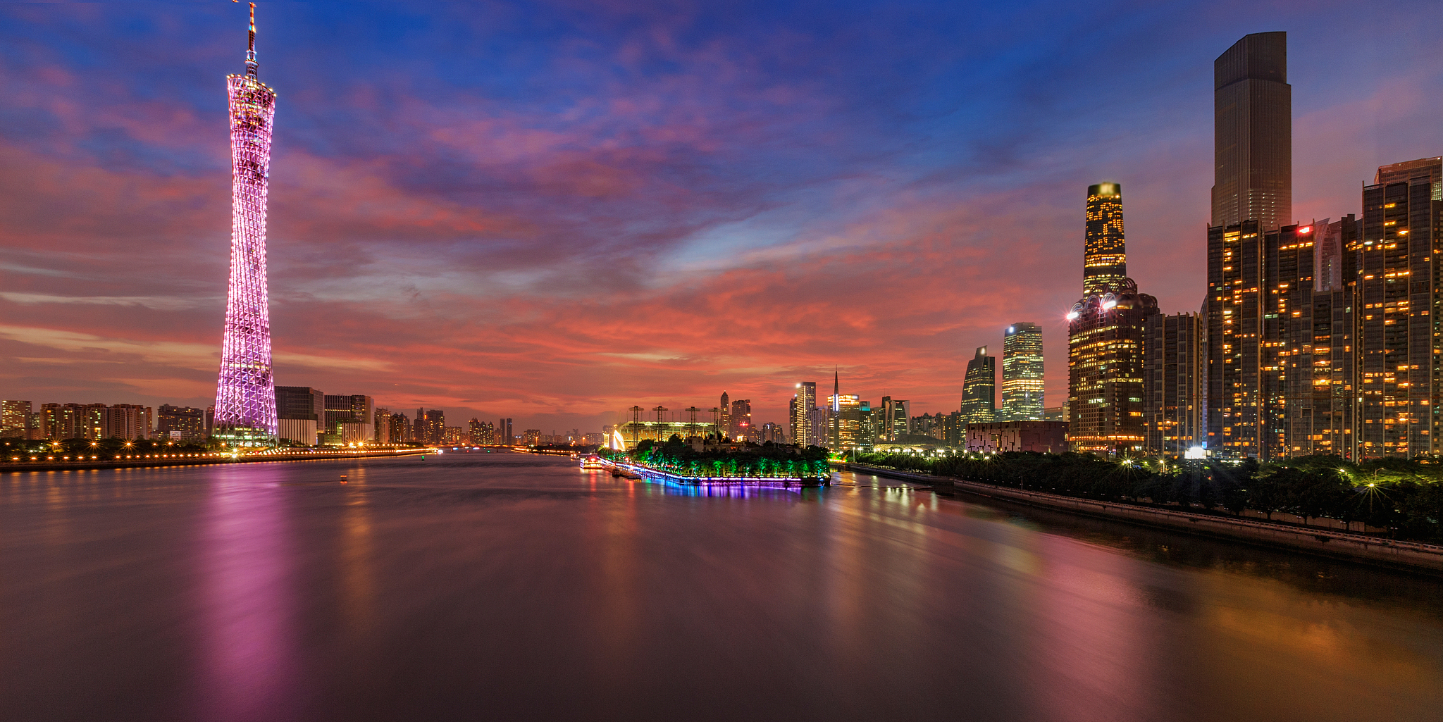 广东省广州城市建筑夜景