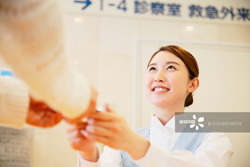 乐山市医药科技学校成都校区医学美容技术专业招生 - 培养高素质美容人才