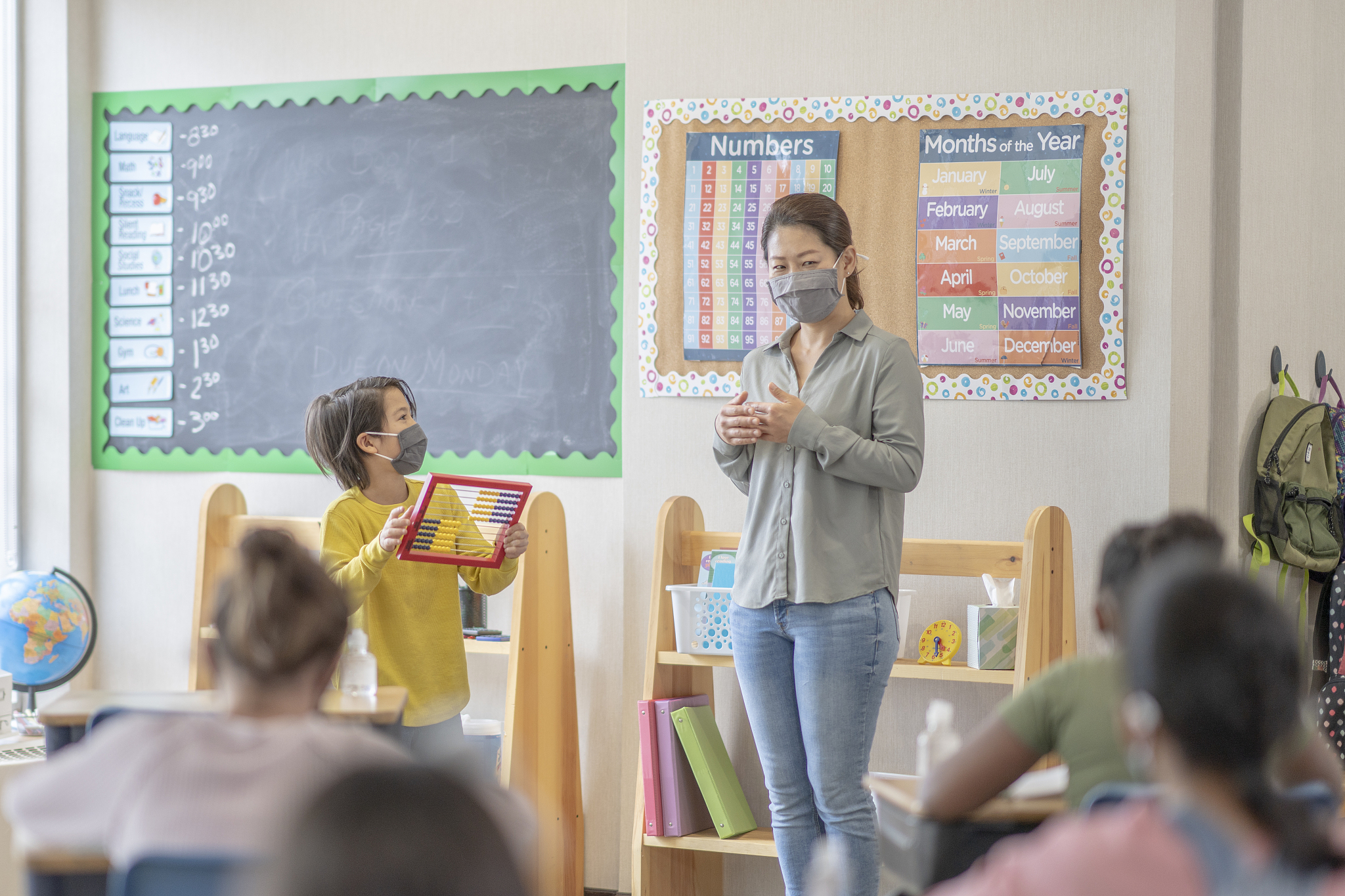 小学英语教师需要具备哪些水平？
