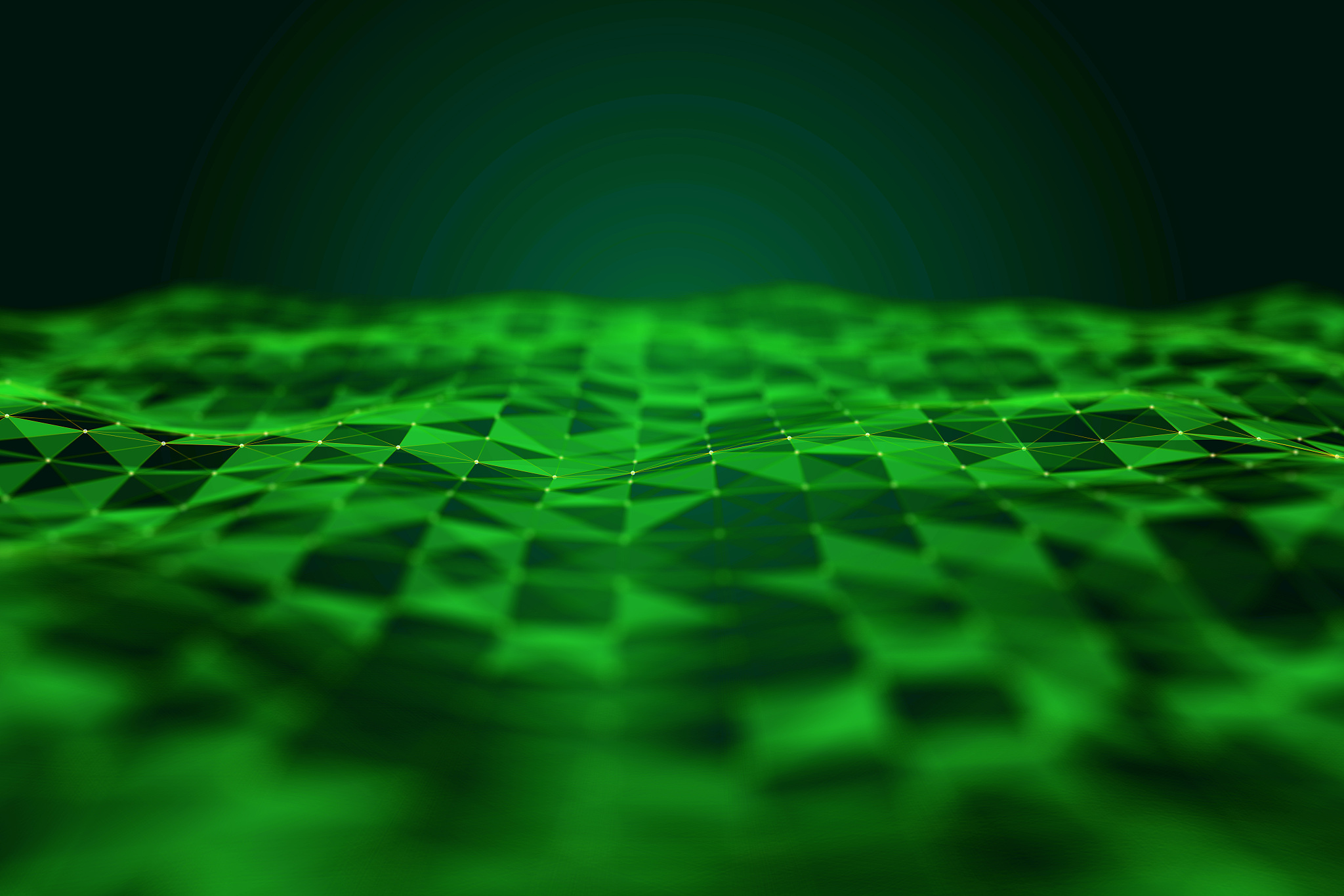 依据原先要求请你重新组织语言我要求得到一份总字数为3000字的创新集群报告