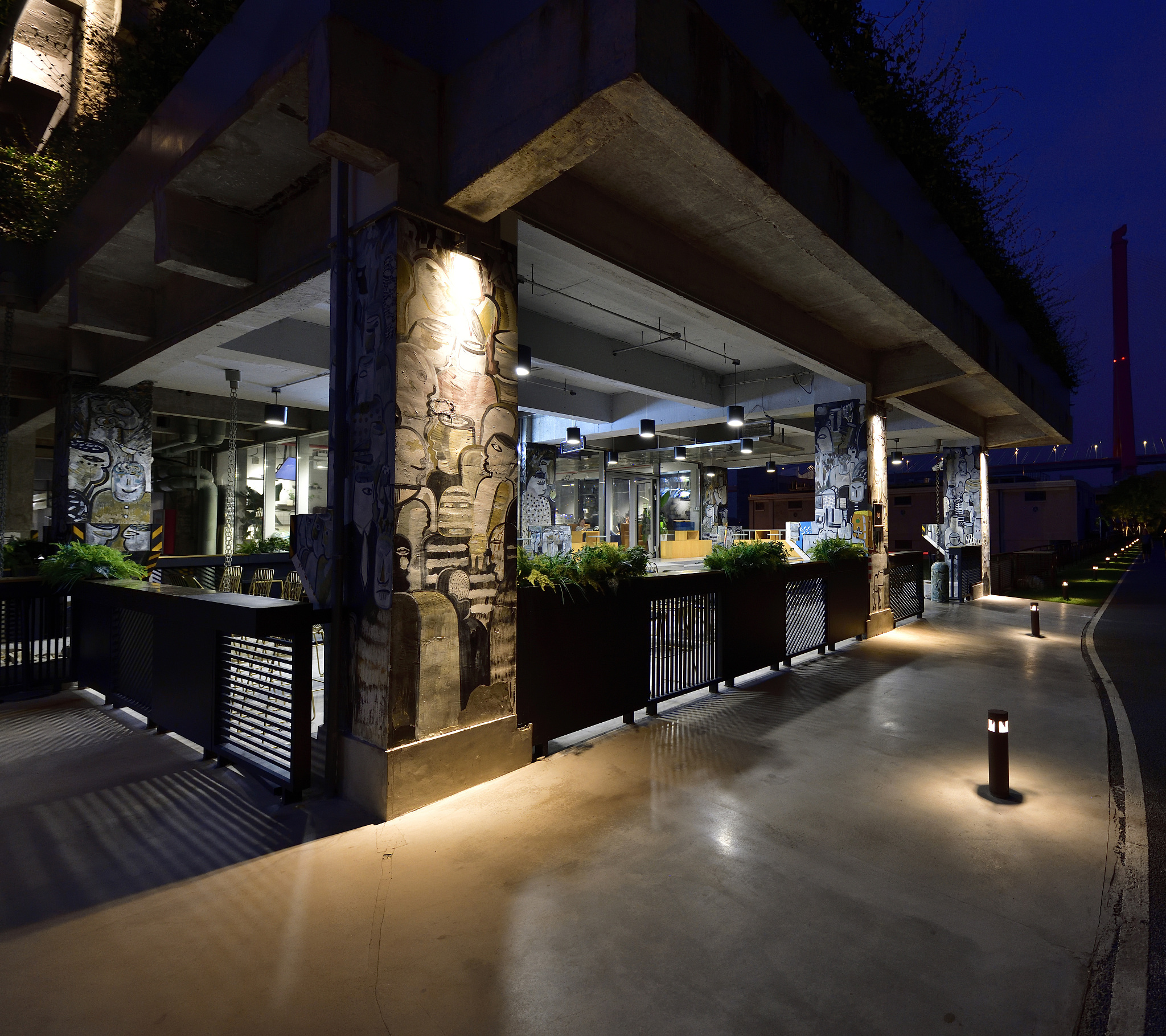 武汉光谷创业咖啡馆：创业者的交流中心