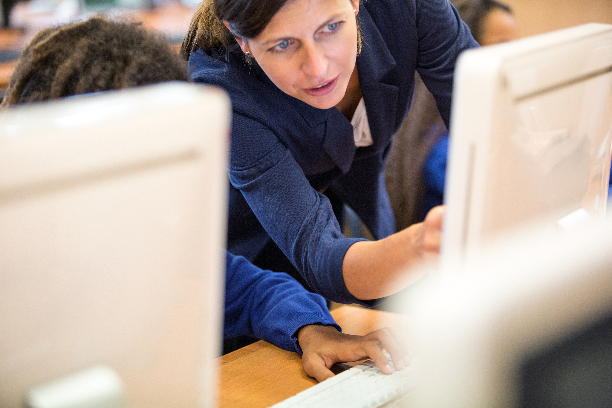 students learning computer programming