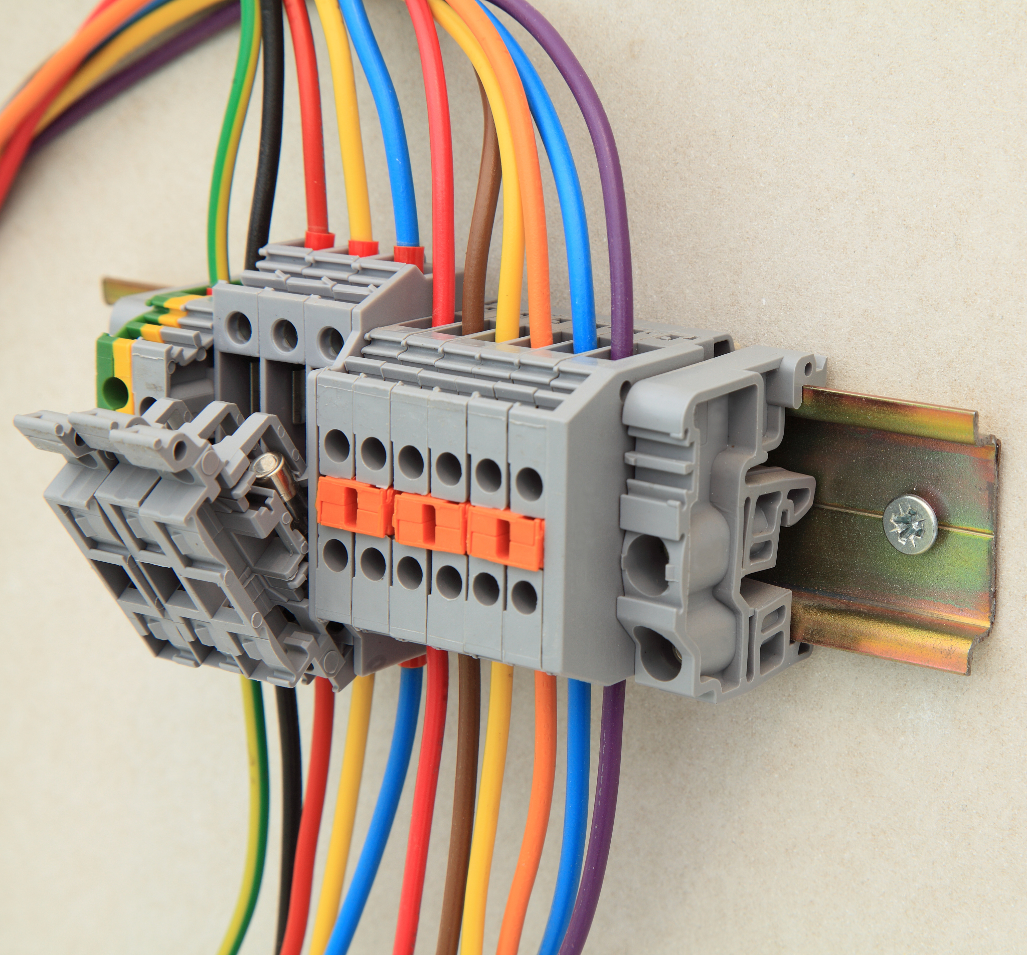 电源输出5V3A 9V3A 12V3A 15V3A 20V2A，软路由可以用12V吗？