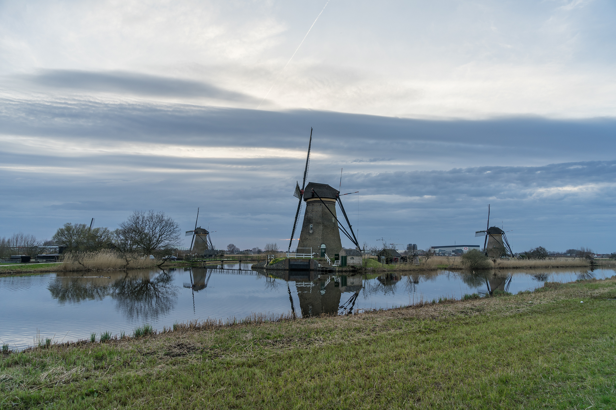 mills at kinderdijk - the netherlands
