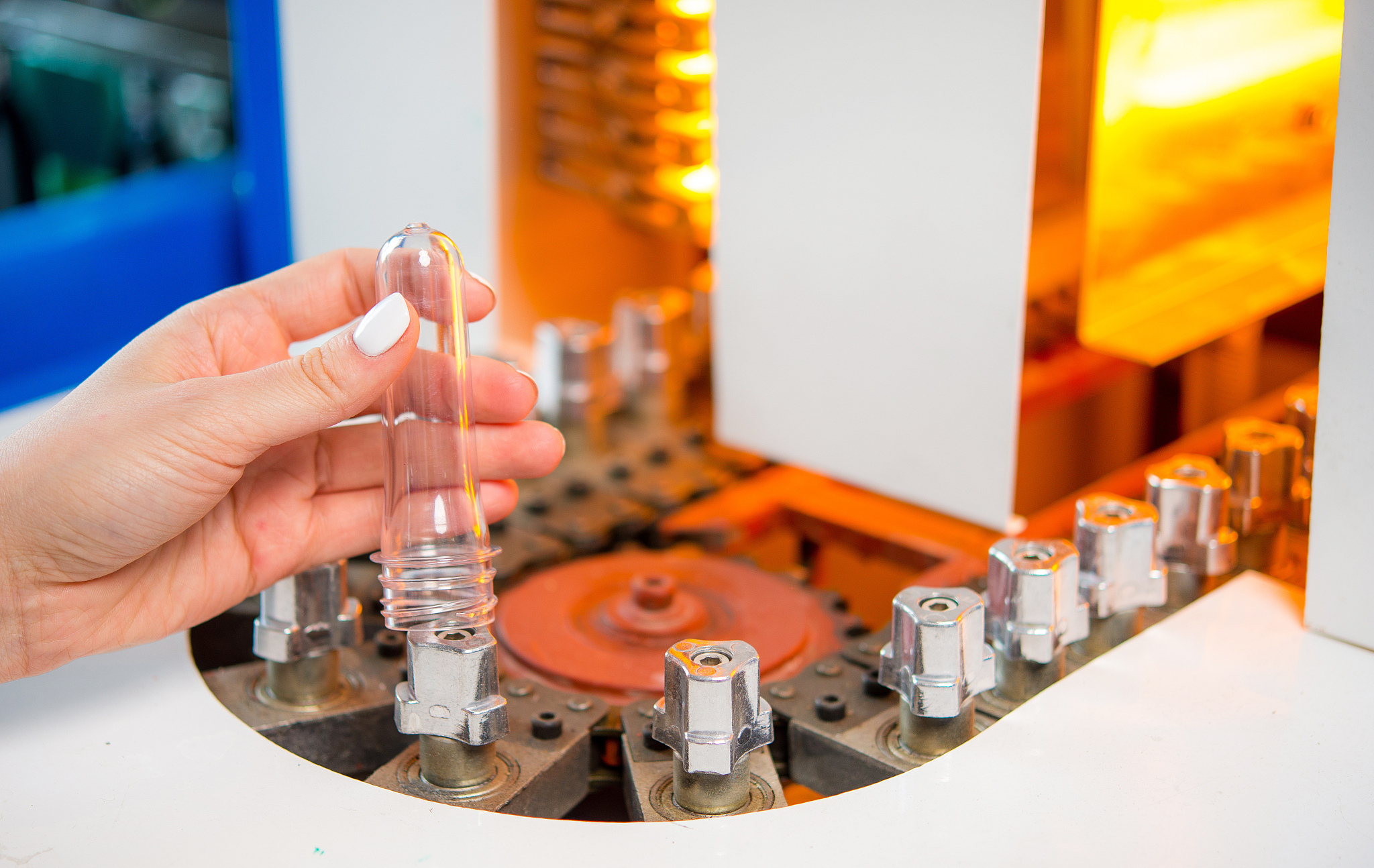 写一篇CMP抛光液的综述