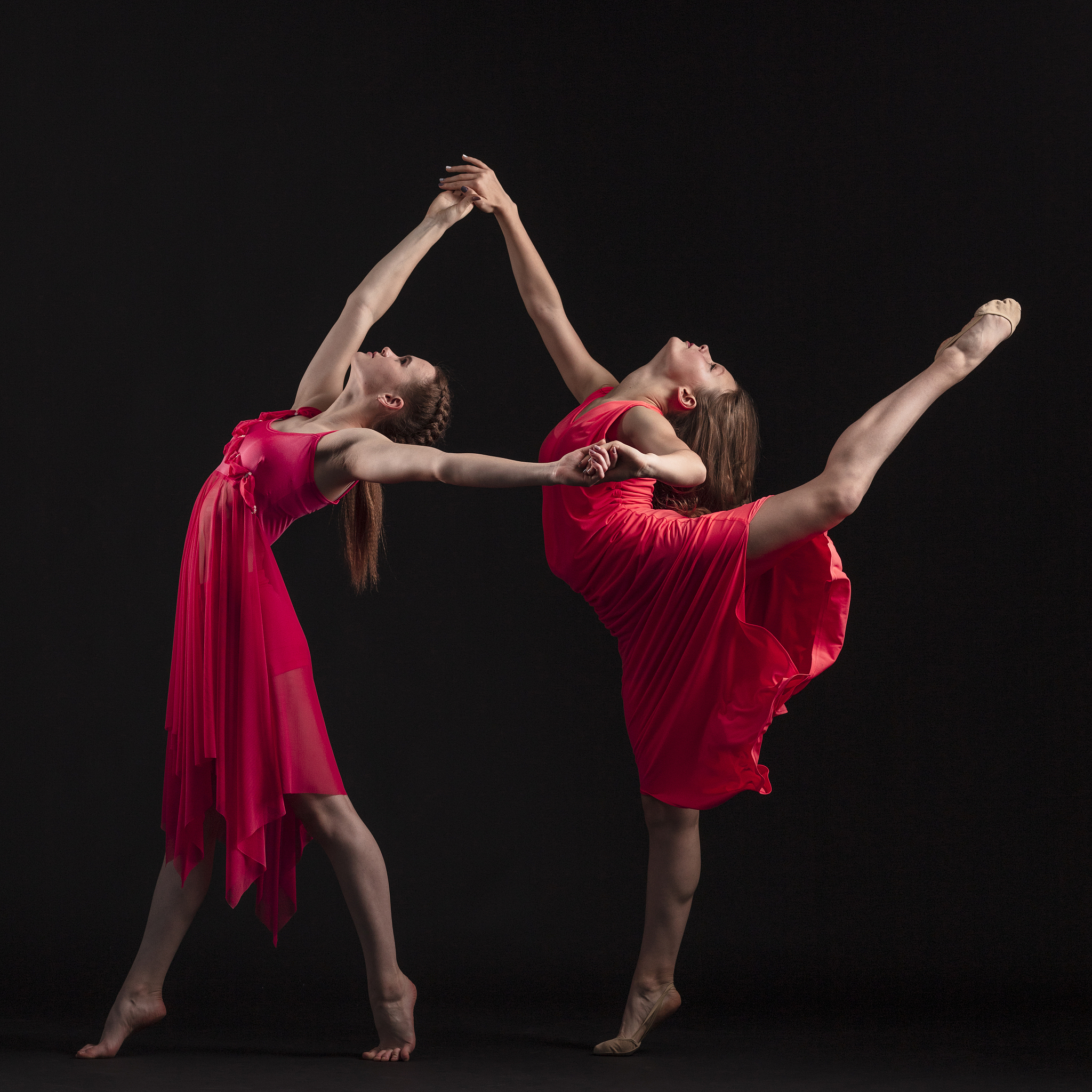 走专业国标生必须有舞伴吗