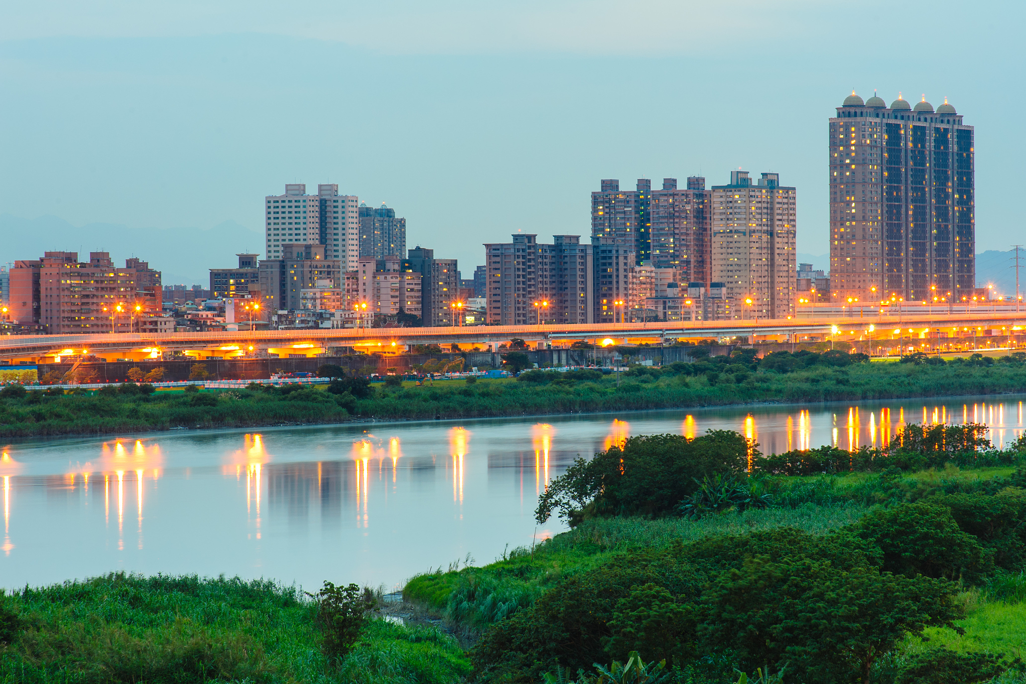 night scene of taipei, taiwan