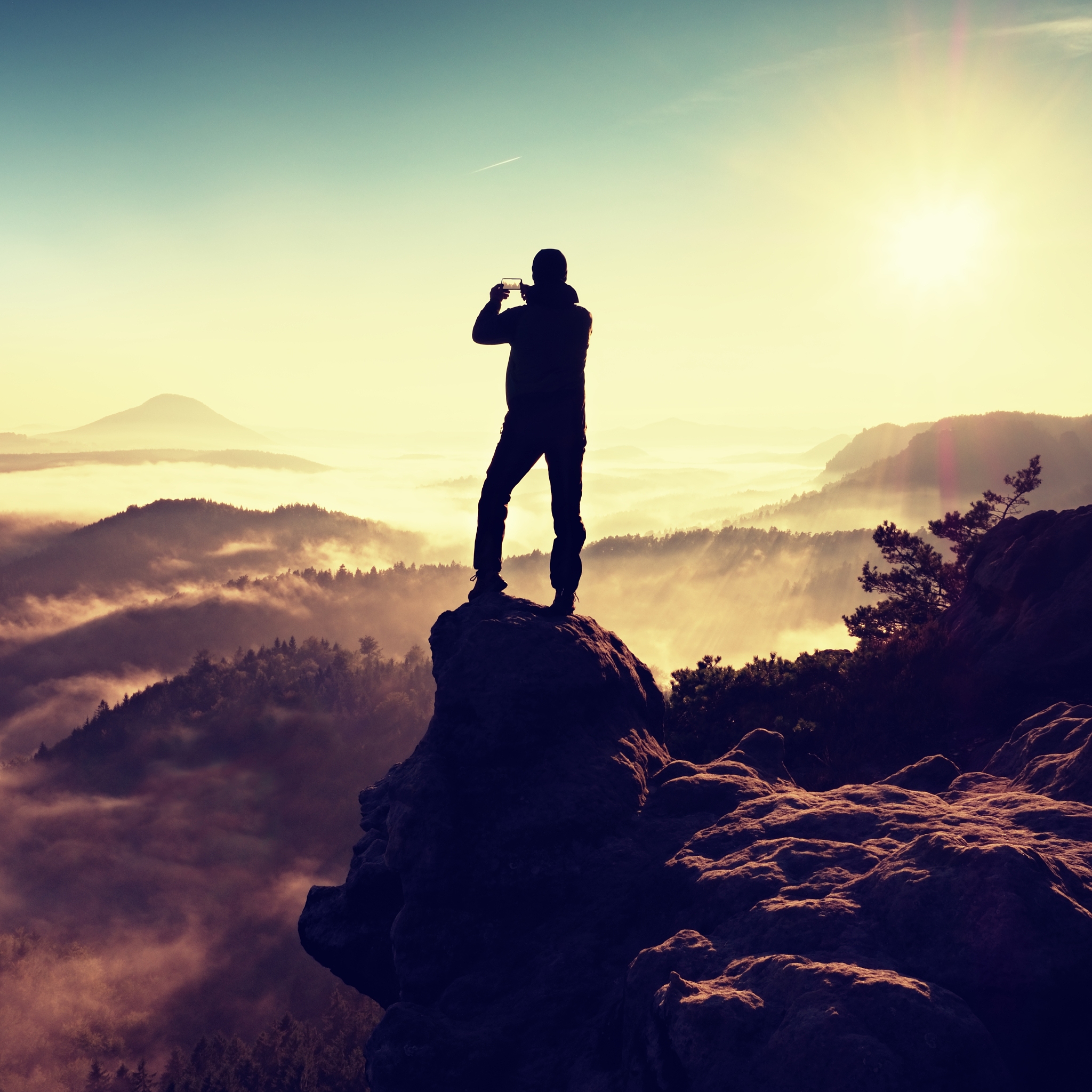 也许只有看过山顶的风景才会让我驻足于此。 怎么回答