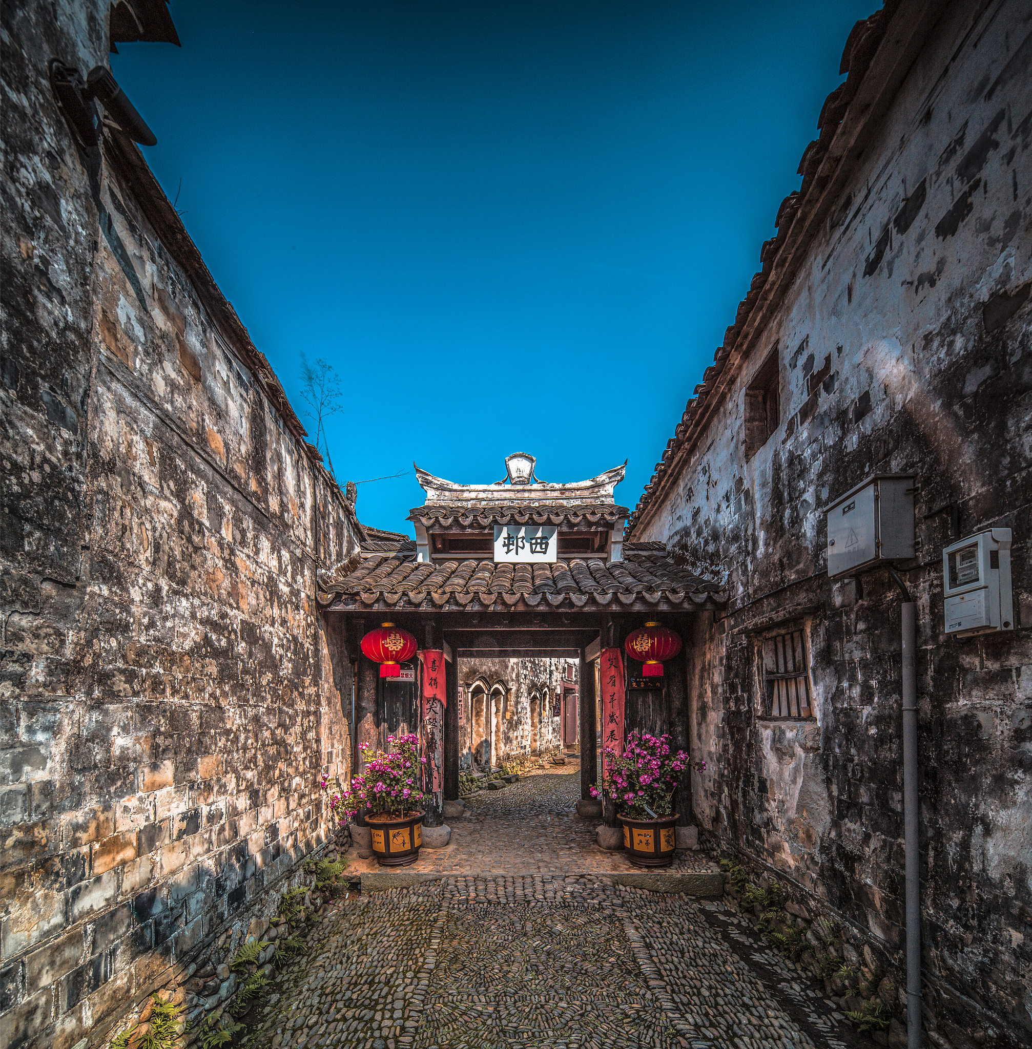 !--top------- div class=top a href=indexhtmlimg style=floatleft src=imageslogojpg a div !--nav---- div class=daohang div id=nav ul lia class=host hr