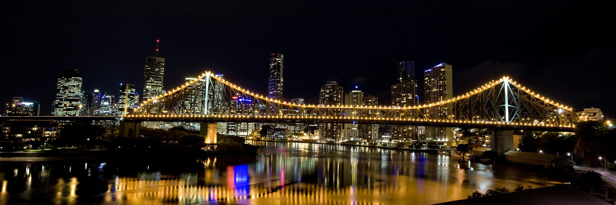 云朵破碎者：一个关于家庭、友谊和希望的故事