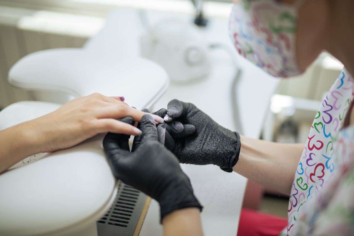 邢台媚思嘉美容美发化妆培训学校可以学习美甲专业吗？