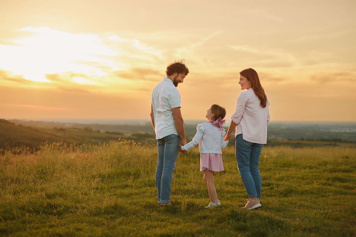 家庭的重要性：亲情之源，成长之港，情感之依托