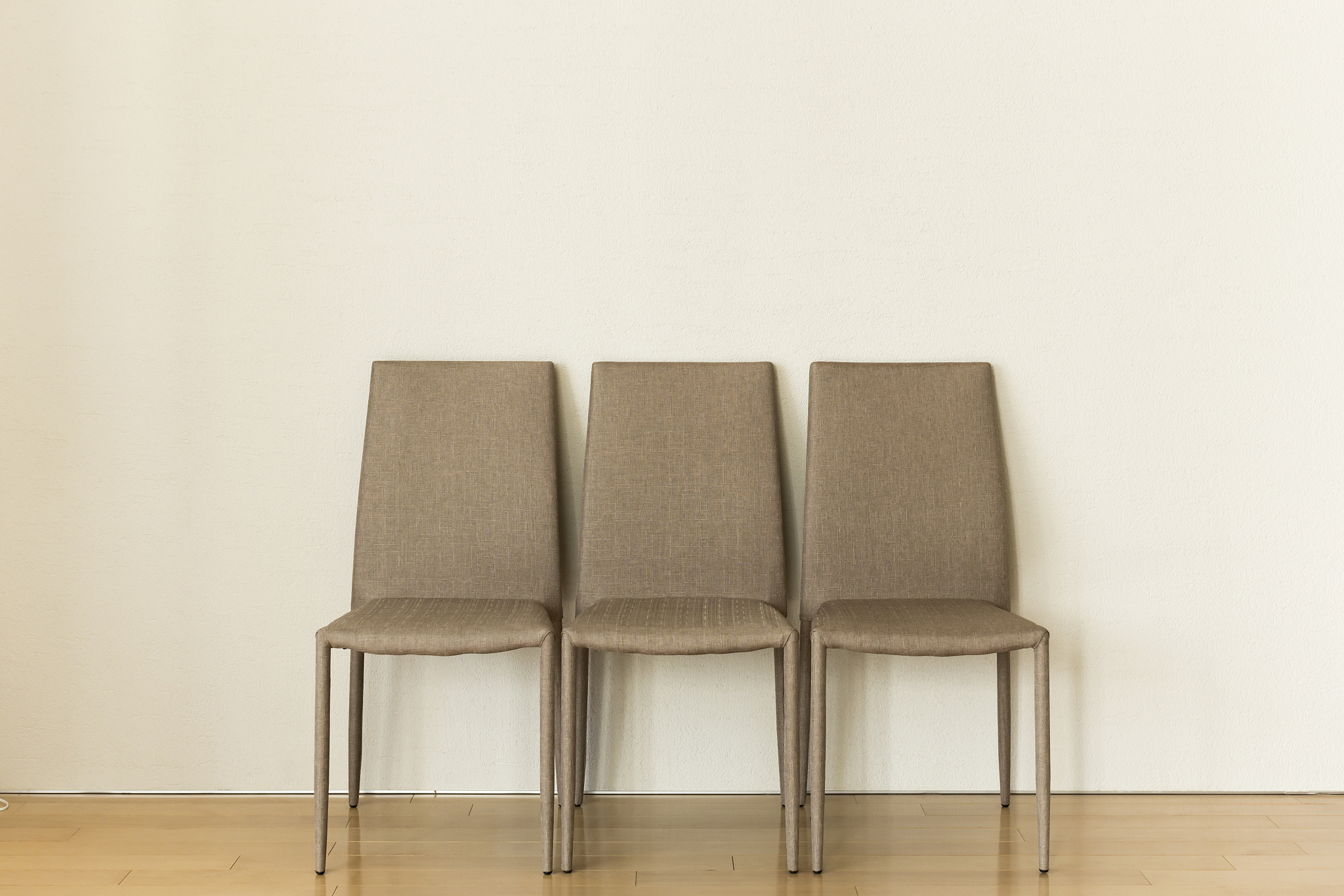 3-leg chair