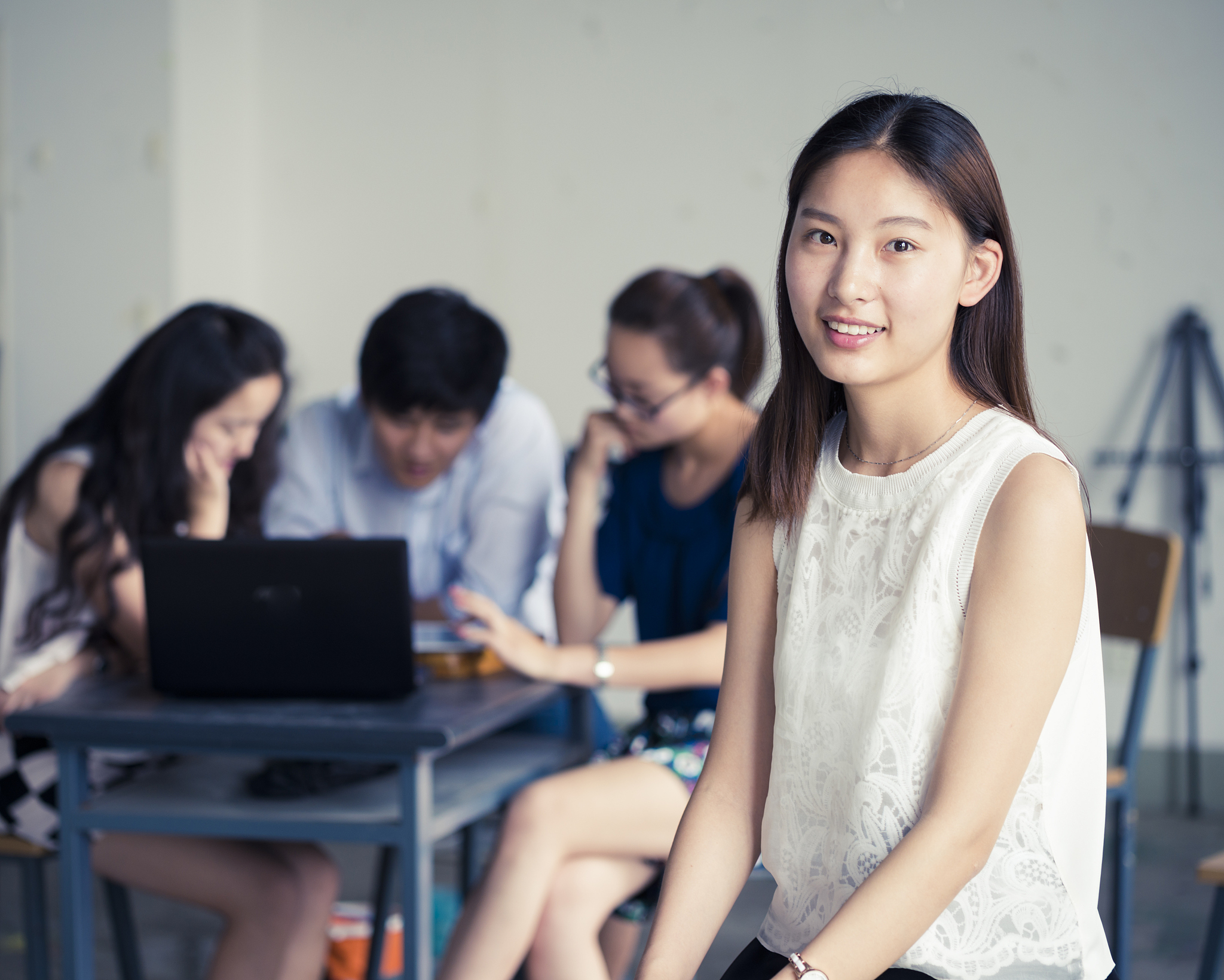 女生读中专适合什么专业？热门专业及就业前景分析
