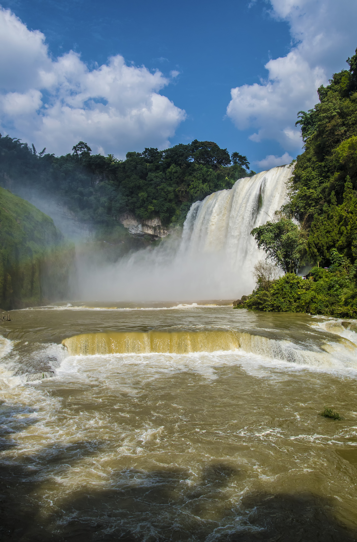贵州旅游攻略：必玩景点和精彩活动推荐