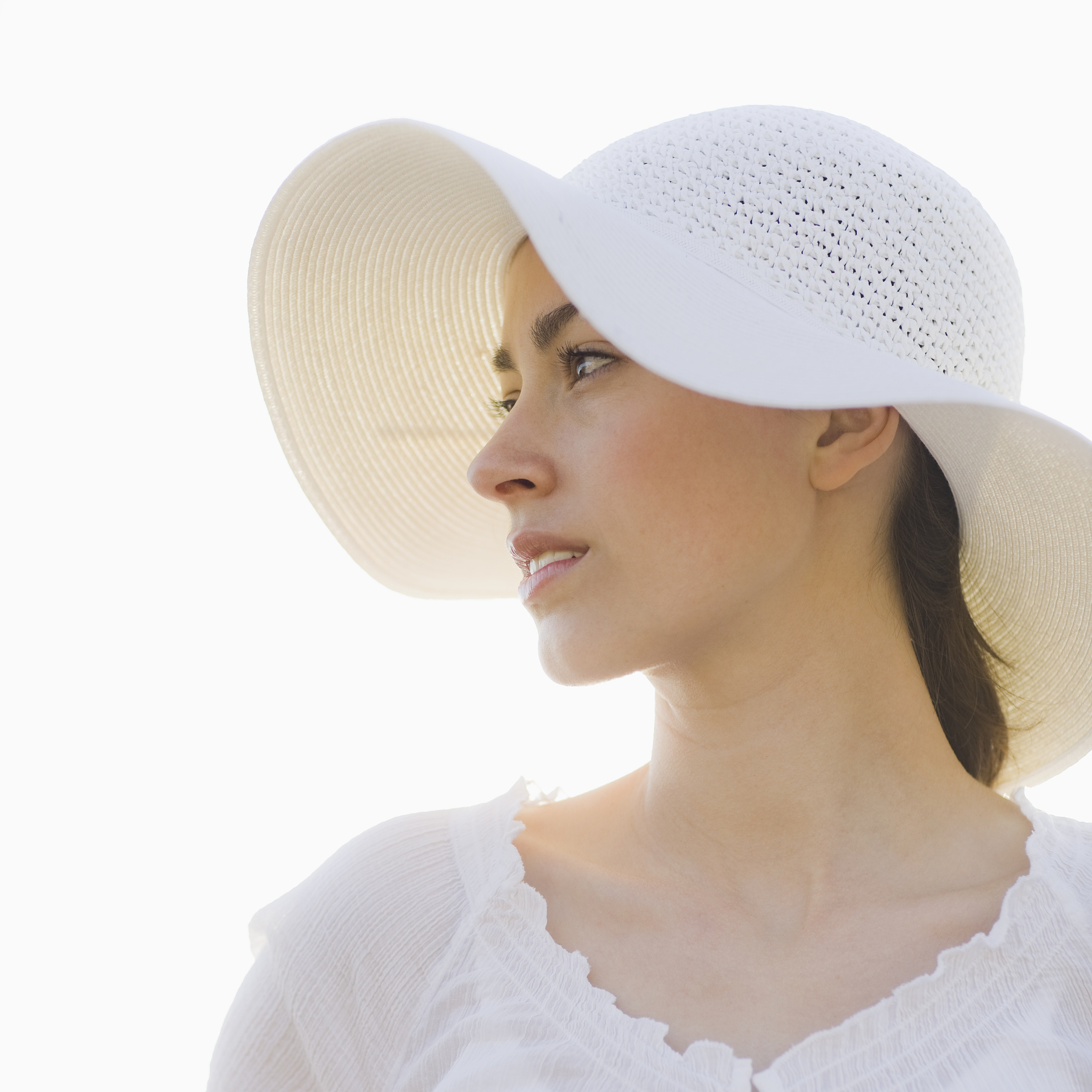 以买家身份写 12句话赞美这顶女士棒球帽