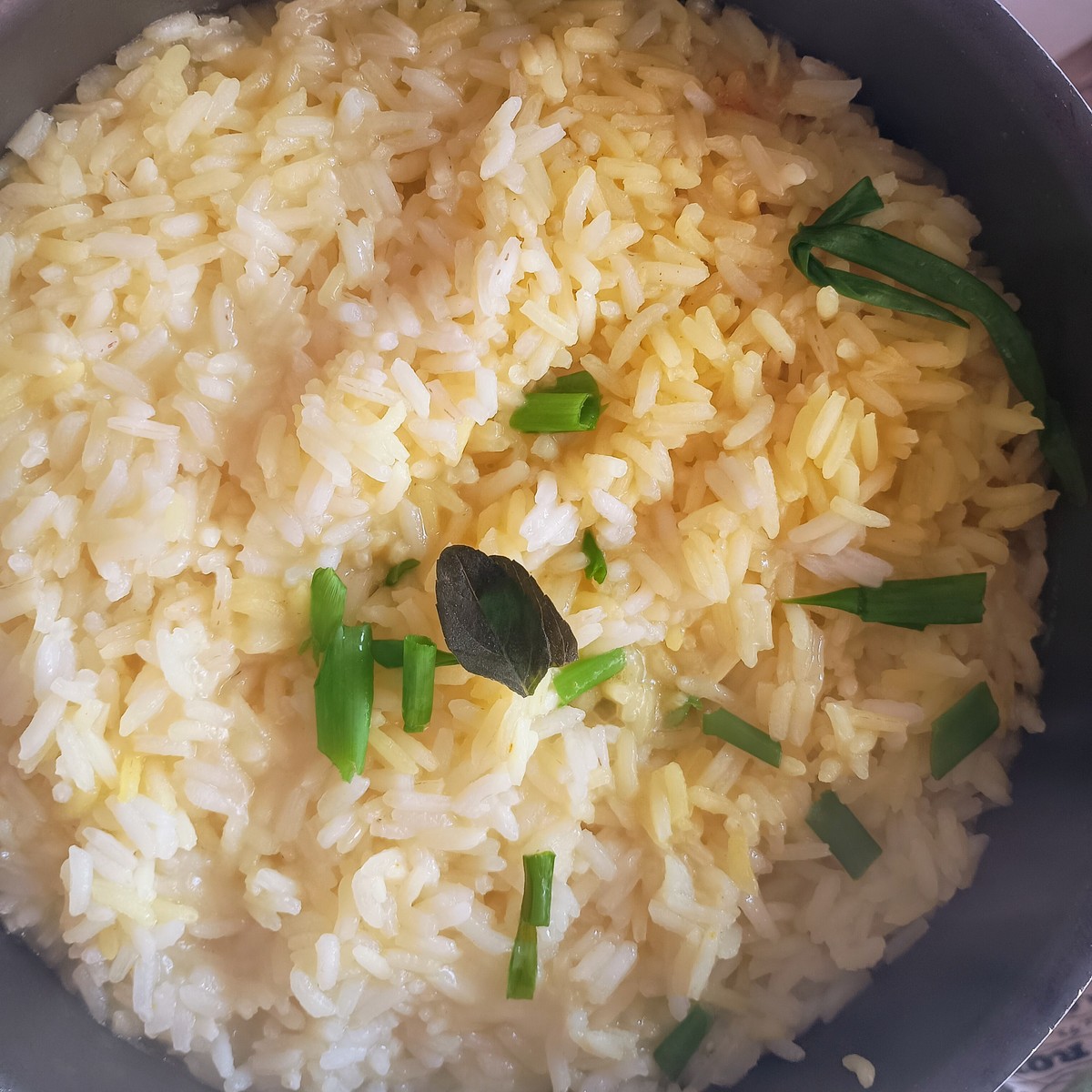 简单易学的美食教程：从蛋炒饭到红烧肉，开启你的烹饪之旅！