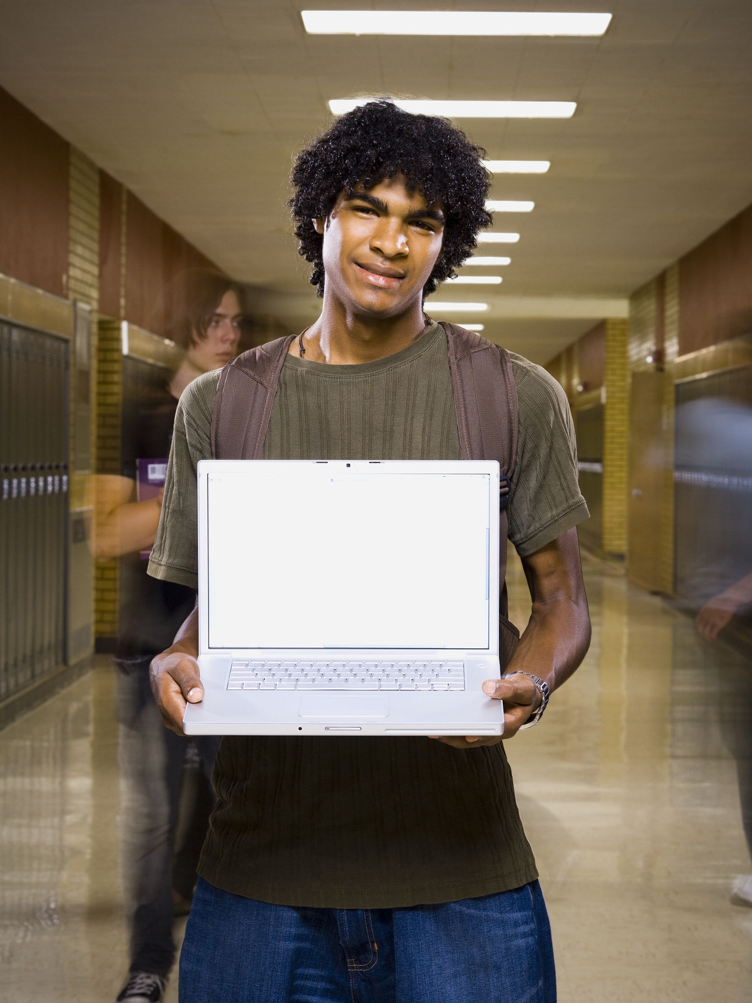 2020年重庆铁路学校男生适合哪些专业？热门专业推荐！