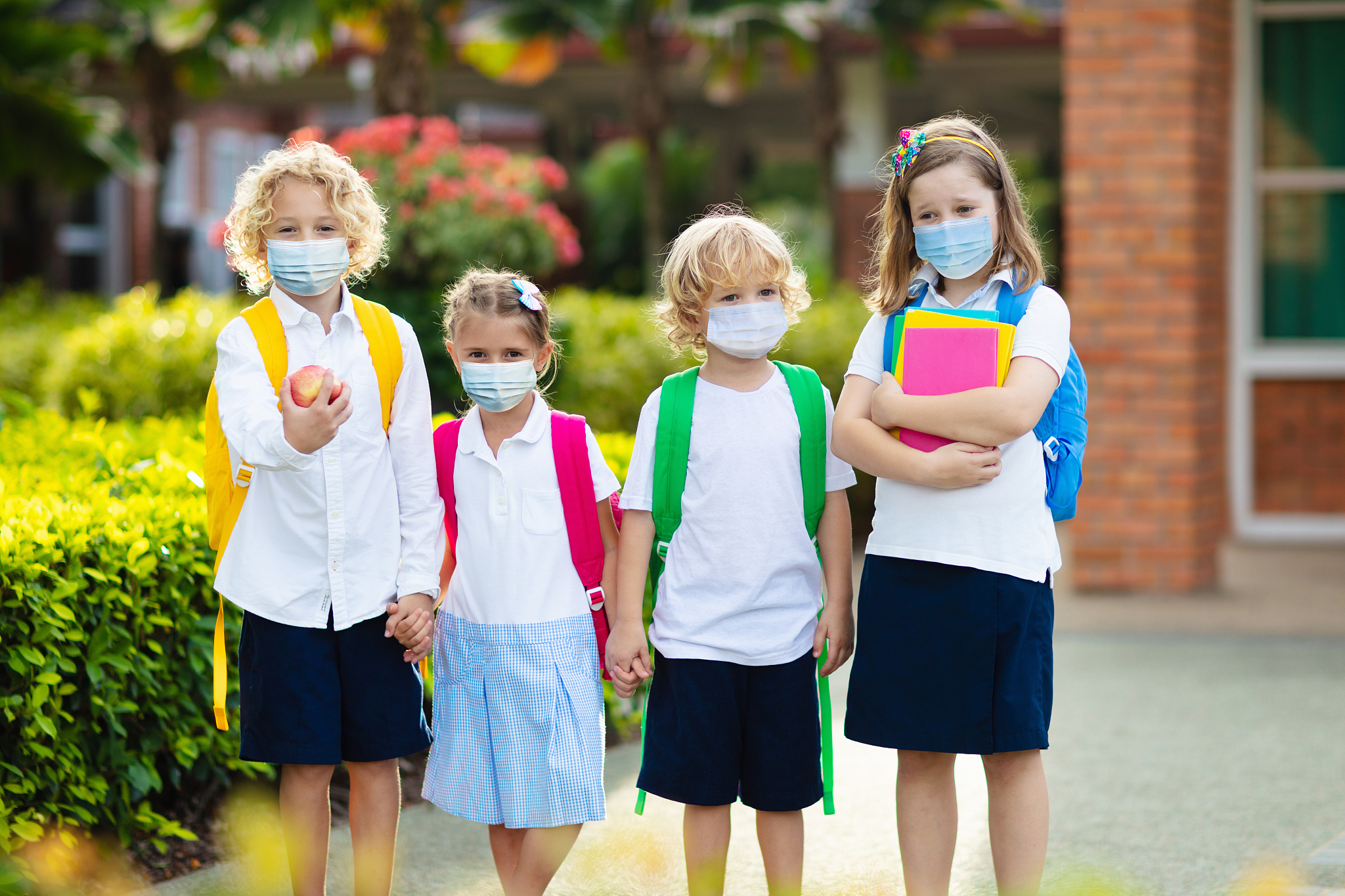 kids on first school day after quarantine.