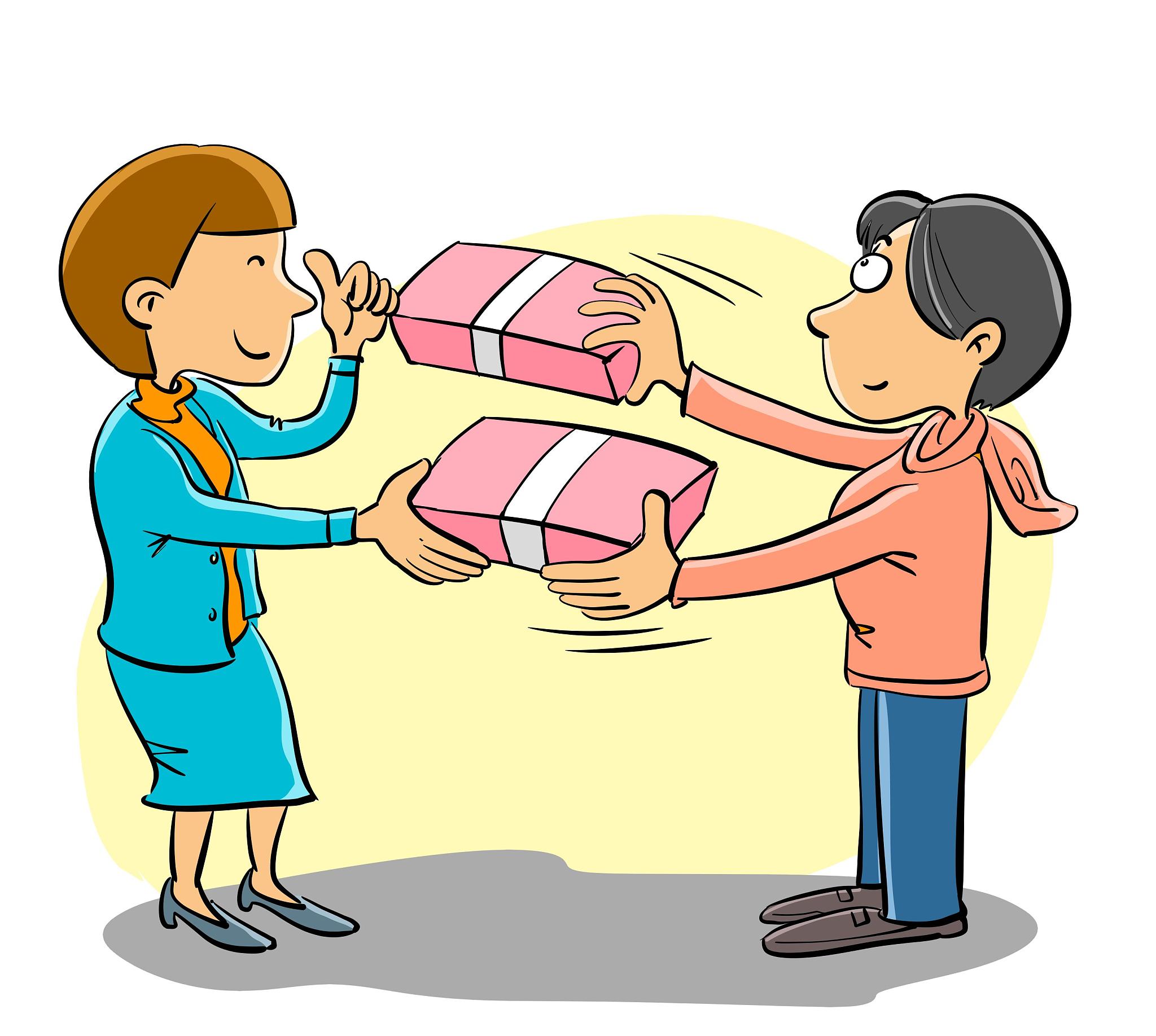 朋友借钱买护肤品被拒，如何回复才不尴尬？