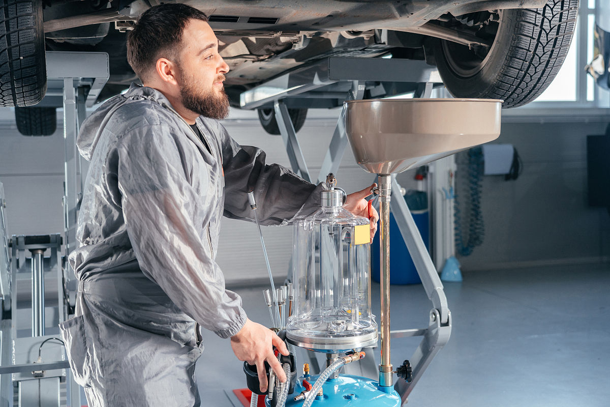 宝马5系的维修保养怎样？包括该系列车型的常见故障、维修保养经验、注意事项等方面的分享和讨论。