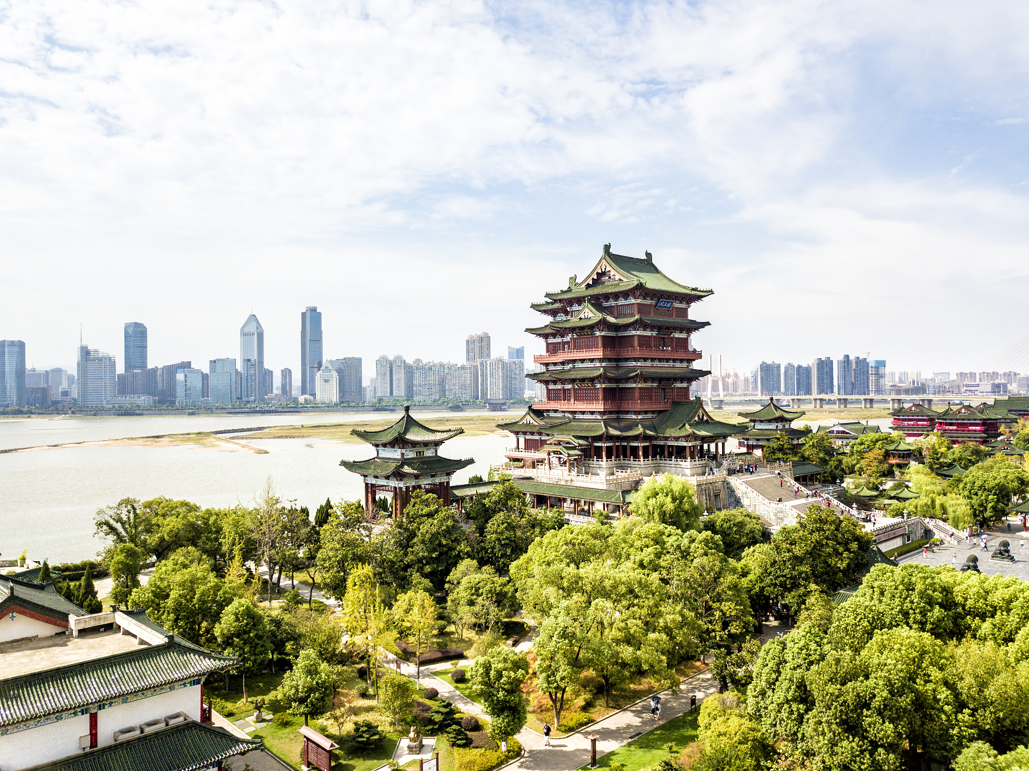 请问南昌有什么好玩的地方