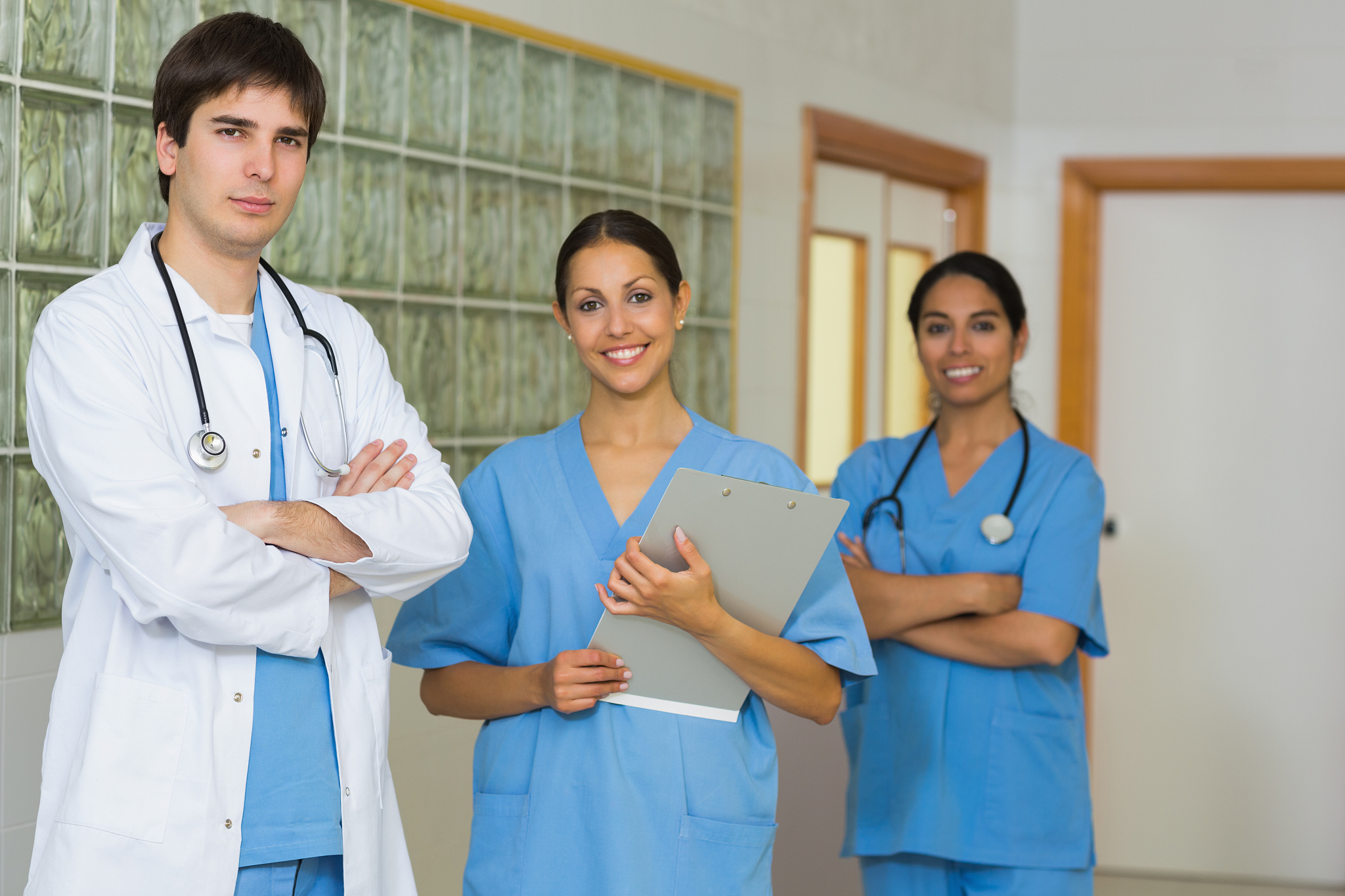 中国护士出国条件：专业技能、英语水平、文化素养缺一不可