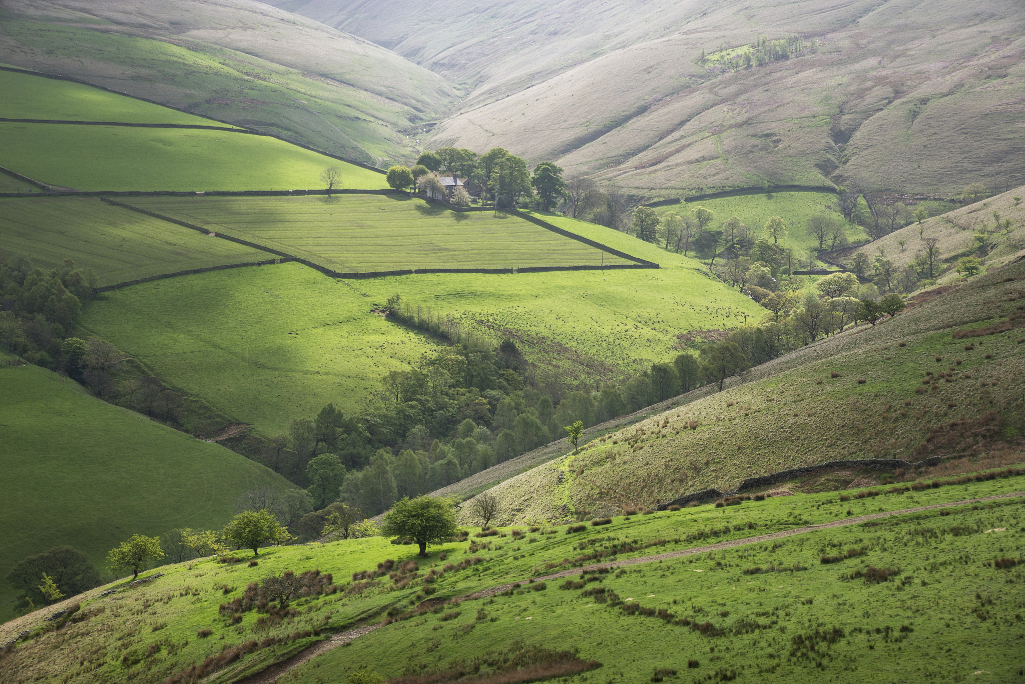 beautiful spring day in the hills of the peak district national 