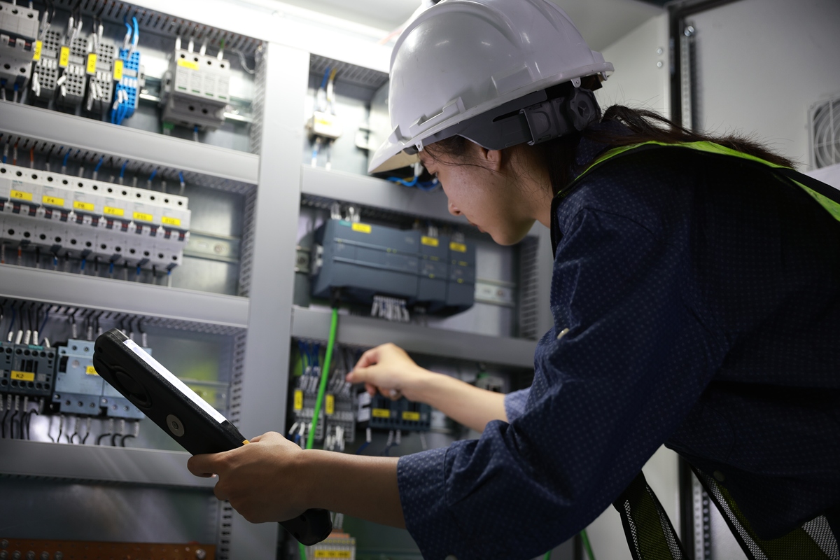 2023年报读供用电技术专业前景分析